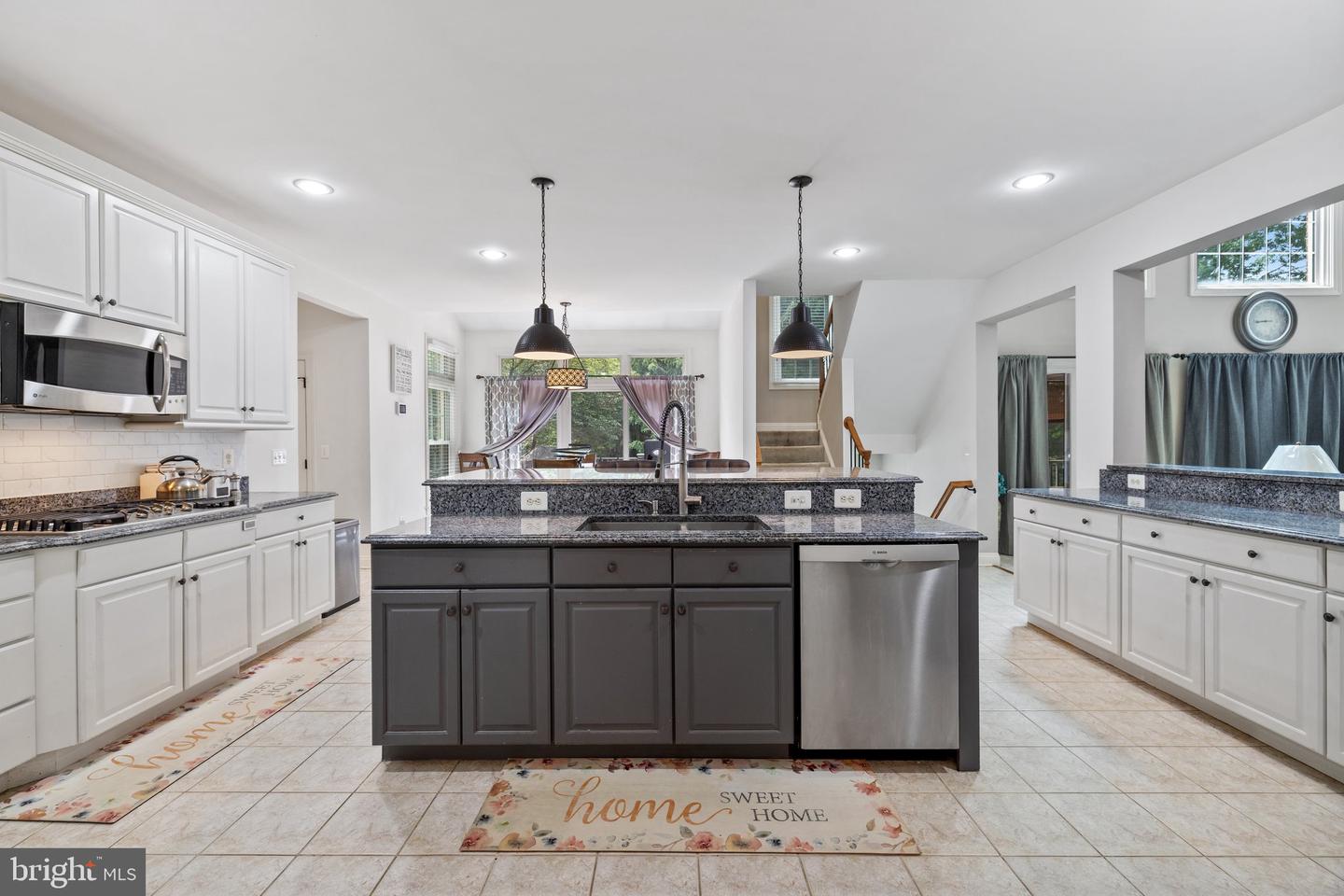 18309 ELDORADO WAY, LEESBURG, Virginia 20176, 5 Bedrooms Bedrooms, ,4 BathroomsBathrooms,Residential,For sale,18309 ELDORADO WAY,VALO2096692 MLS # VALO2096692