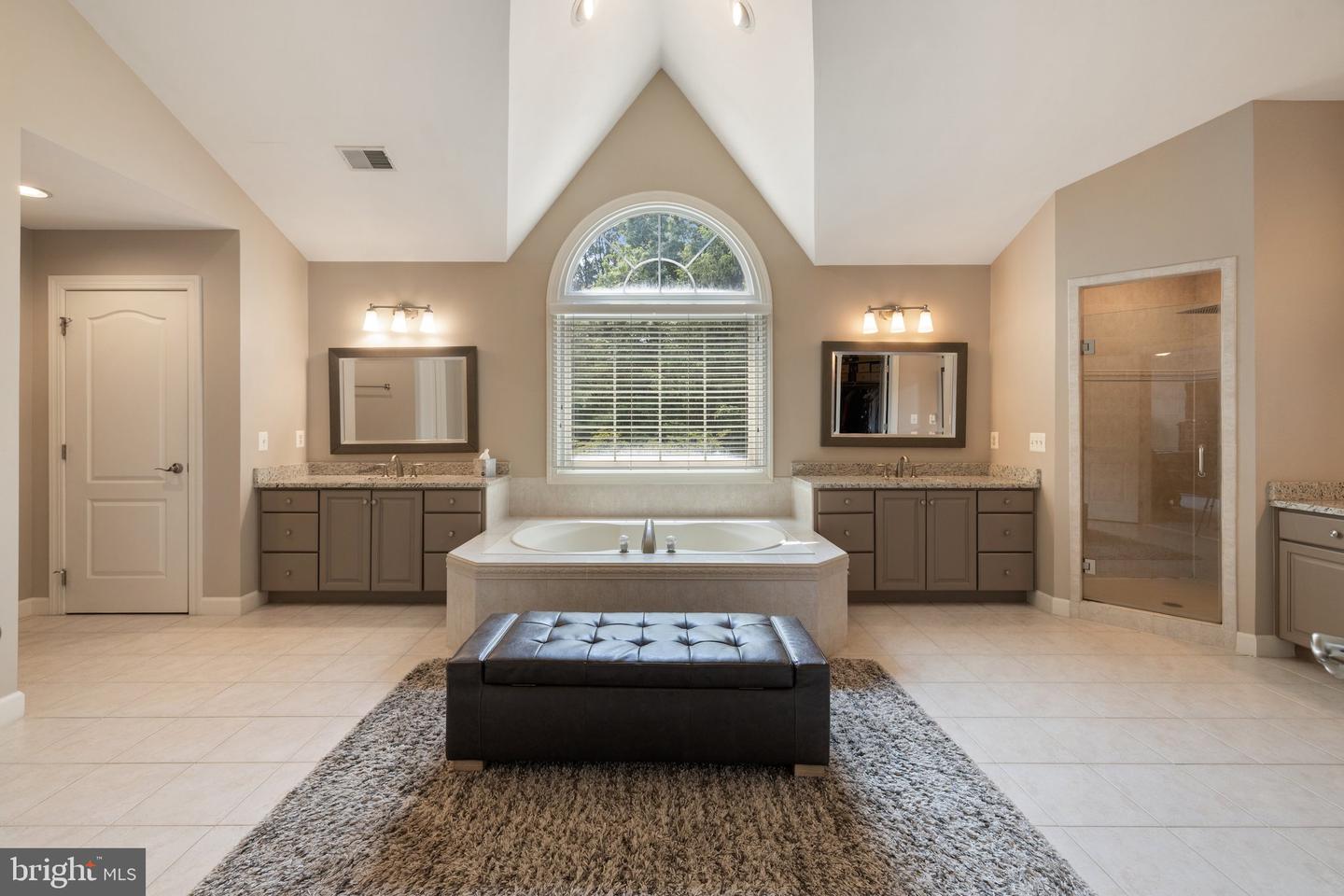 18309 ELDORADO WAY, LEESBURG, Virginia 20176, 5 Bedrooms Bedrooms, ,4 BathroomsBathrooms,Residential,For sale,18309 ELDORADO WAY,VALO2096692 MLS # VALO2096692