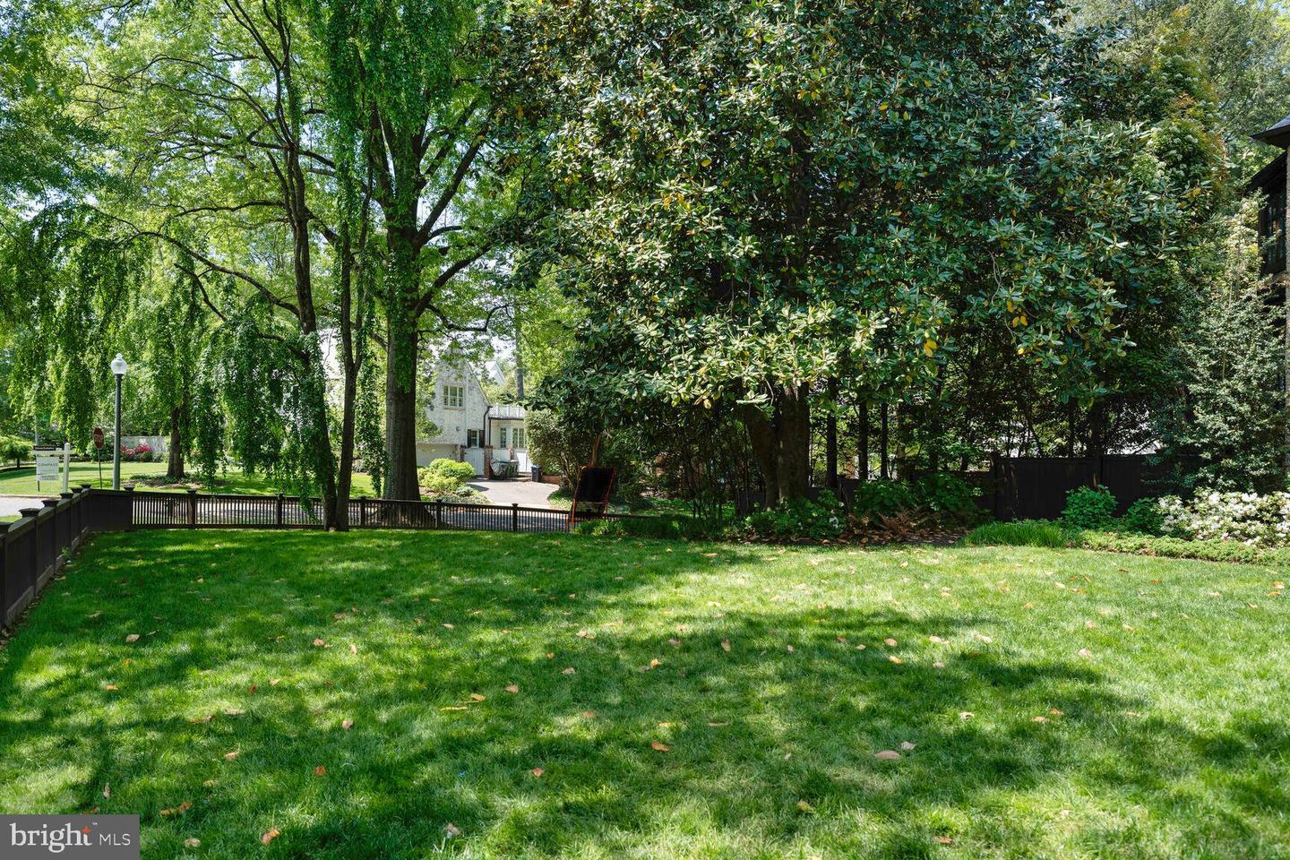 5033 TILDEN ST NW, WASHINGTON, District Of Columbia 20016, 6 Bedrooms Bedrooms, ,7 BathroomsBathrooms,Residential,For sale,5033 TILDEN ST NW,DCDC2201116 MLS # DCDC2201116