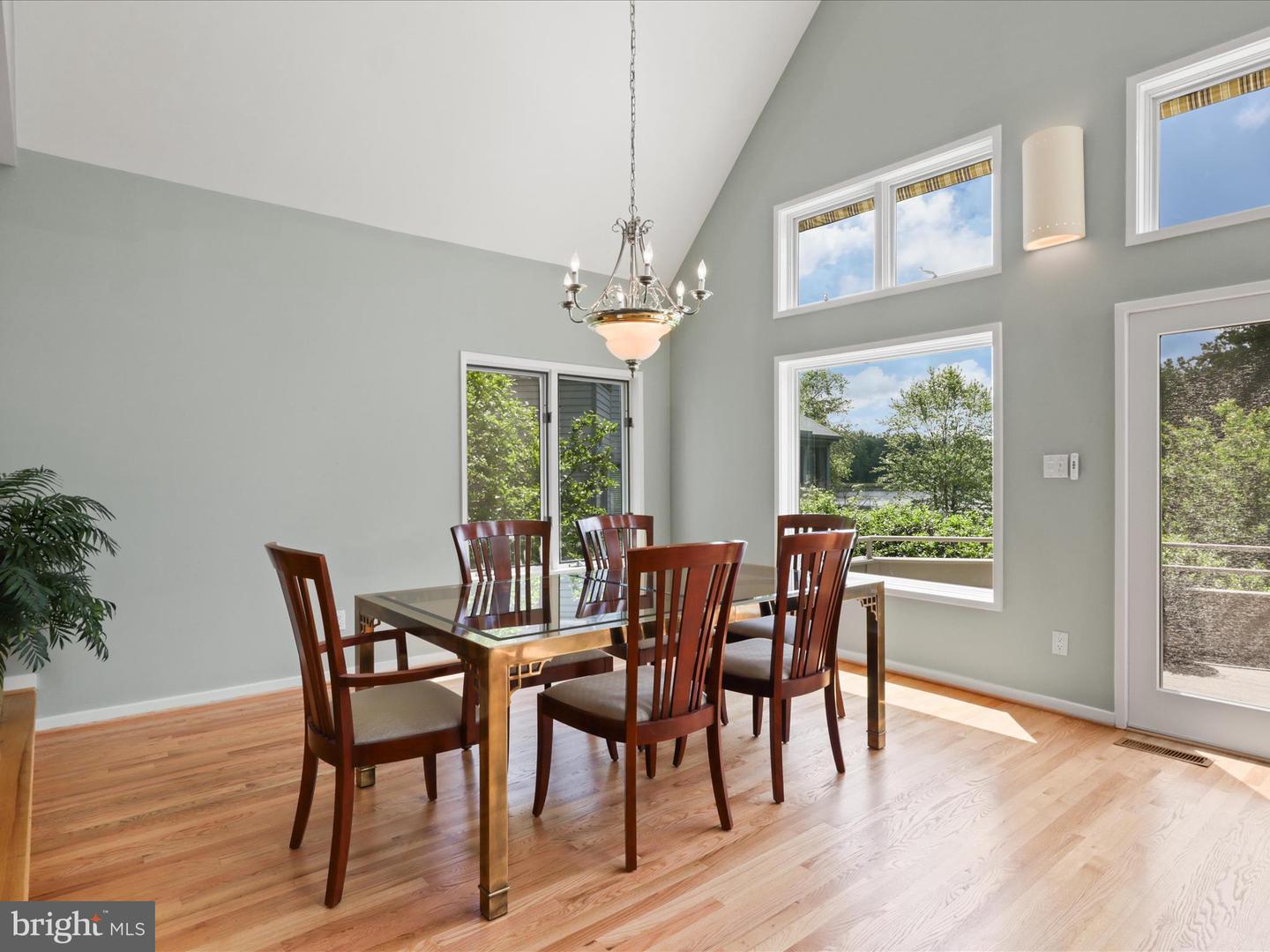 11583 GREENWICH POINT RD, RESTON, Virginia 20194, 5 Bedrooms Bedrooms, ,5 BathroomsBathrooms,Residential,For sale,11583 GREENWICH POINT RD,VAFX2241476 MLS # VAFX2241476