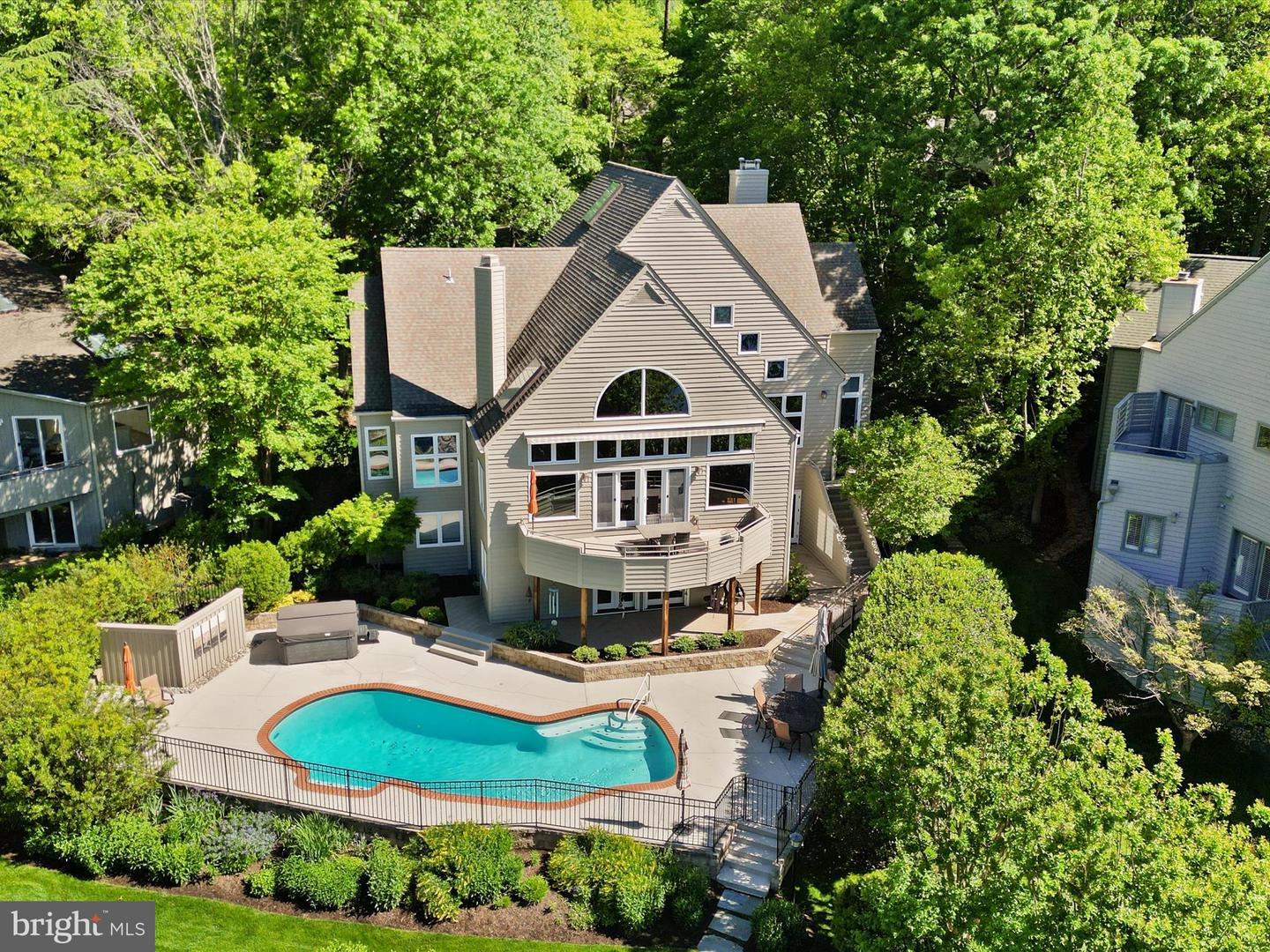 11583 GREENWICH POINT RD, RESTON, Virginia 20194, 5 Bedrooms Bedrooms, ,5 BathroomsBathrooms,Residential,For sale,11583 GREENWICH POINT RD,VAFX2241476 MLS # VAFX2241476