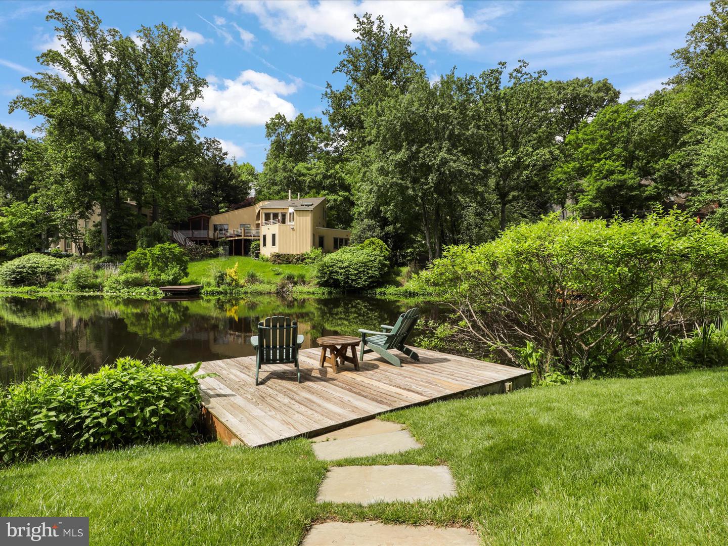 11583 GREENWICH POINT RD, RESTON, Virginia 20194, 5 Bedrooms Bedrooms, ,5 BathroomsBathrooms,Residential,For sale,11583 GREENWICH POINT RD,VAFX2241476 MLS # VAFX2241476