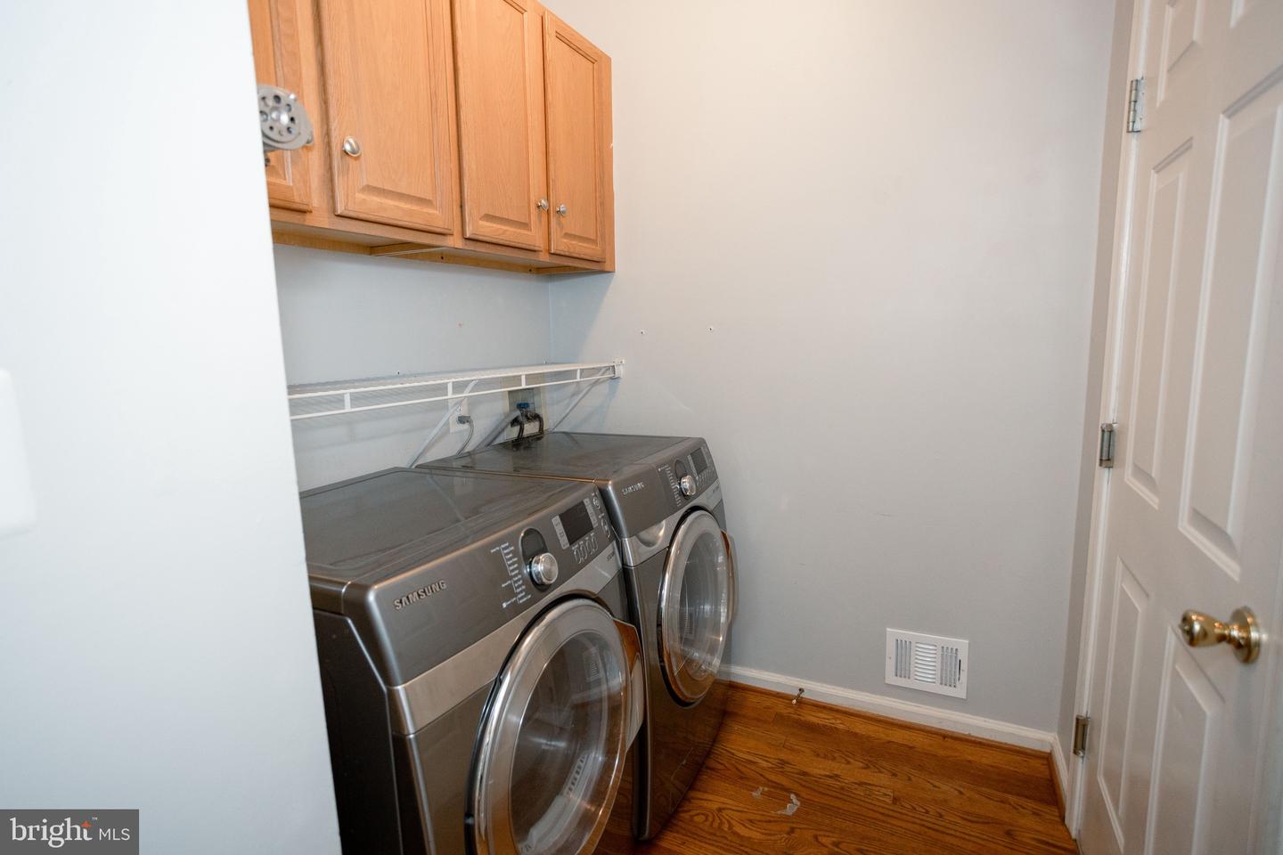 13076 DOVE TREE CT, MANASSAS, Virginia 20112, 4 Bedrooms Bedrooms, ,3 BathroomsBathrooms,Residential,For sale,13076 DOVE TREE CT,VAPW2094938 MLS # VAPW2094938
