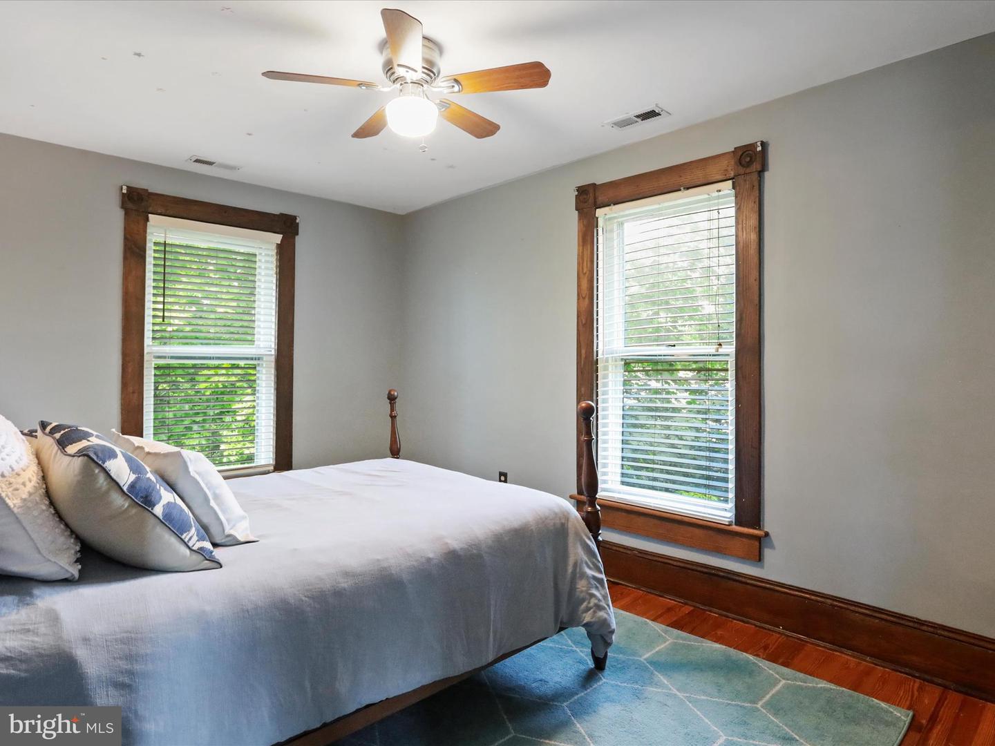 351 S ORCHARD DR, PURCELLVILLE, Virginia 20132, 5 Bedrooms Bedrooms, ,2 BathroomsBathrooms,Residential,For sale,351 S ORCHARD DR,VALO2096808 MLS # VALO2096808