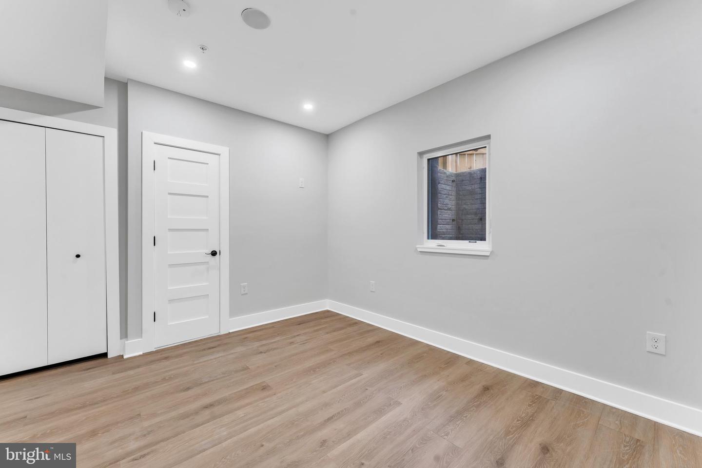 3521 NEW HAMPSHIRE AVE NW #B, WASHINGTON, District Of Columbia 20010, 3 Bedrooms Bedrooms, ,2 BathroomsBathrooms,Residential,For sale,3521 NEW HAMPSHIRE AVE NW #B,DCDC2201226 MLS # DCDC2201226