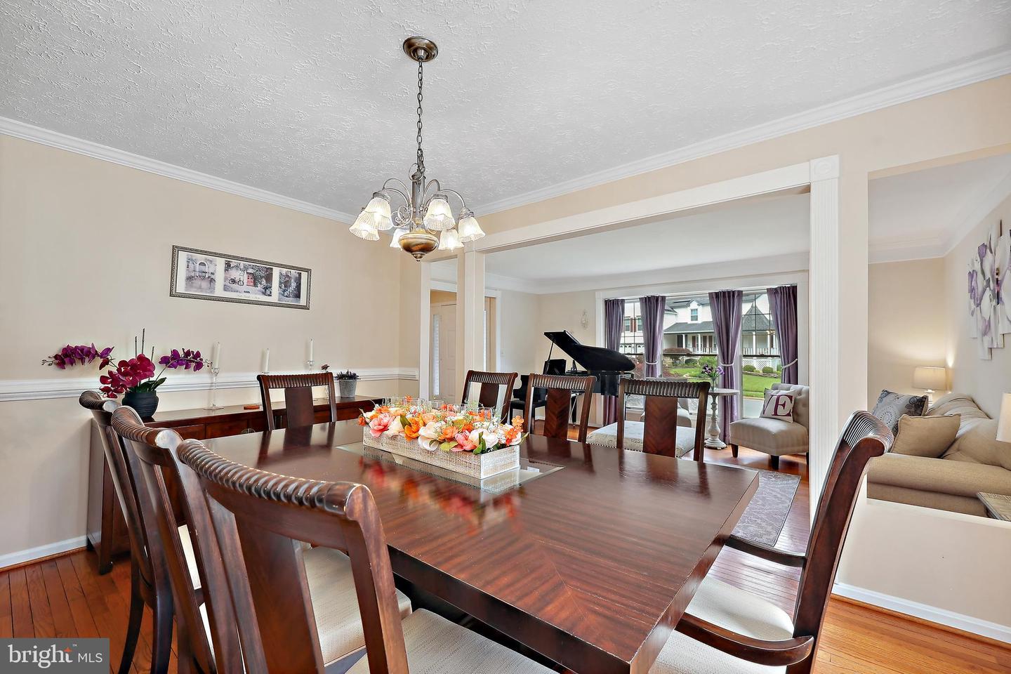 10217 GROVEWOOD WAY, FAIRFAX, Virginia 22032, 4 Bedrooms Bedrooms, ,2 BathroomsBathrooms,Residential,For sale,10217 GROVEWOOD WAY,VAFX2241674 MLS # VAFX2241674