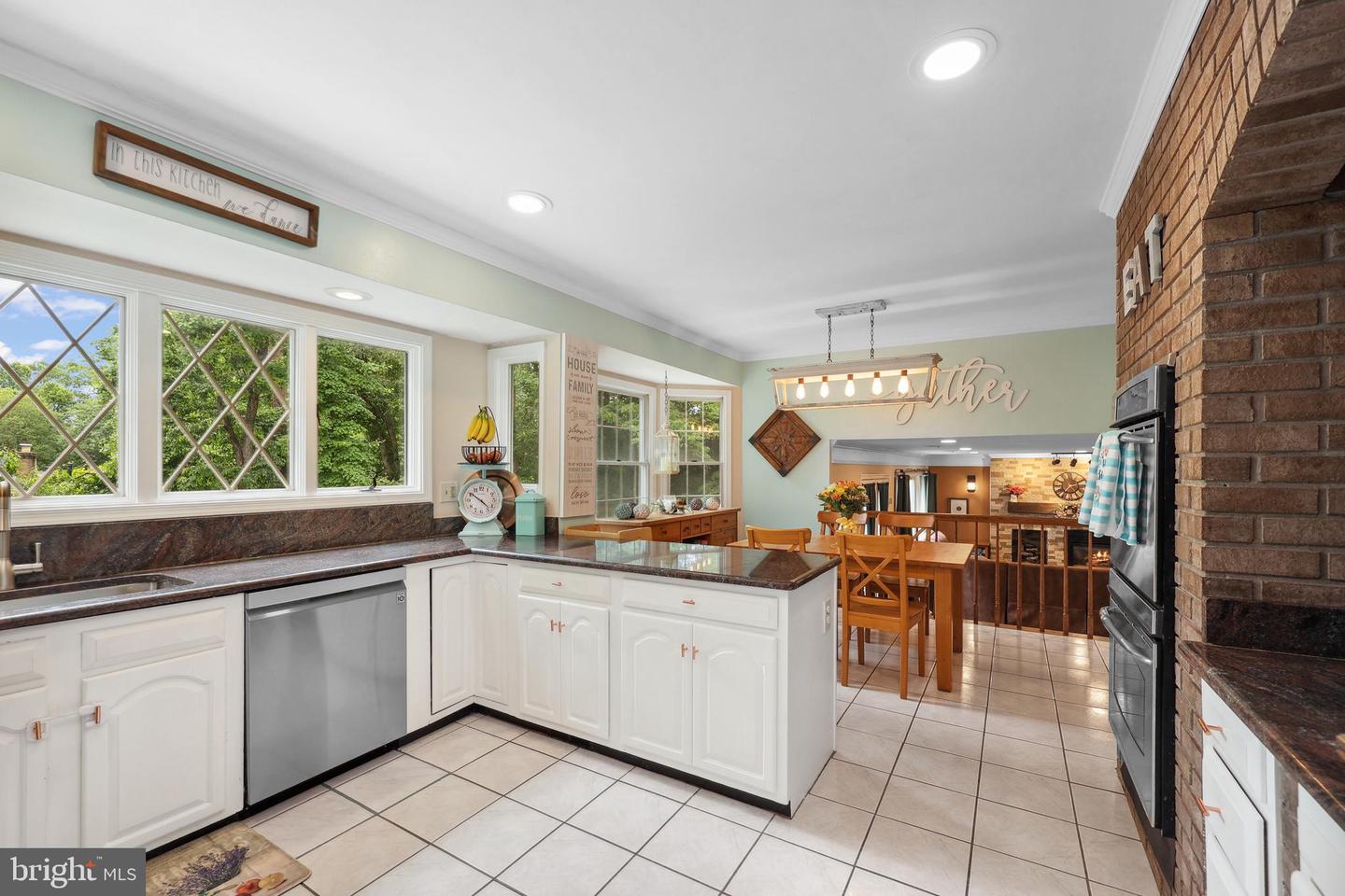 10217 GROVEWOOD WAY, FAIRFAX, Virginia 22032, 4 Bedrooms Bedrooms, ,2 BathroomsBathrooms,Residential,For sale,10217 GROVEWOOD WAY,VAFX2241674 MLS # VAFX2241674