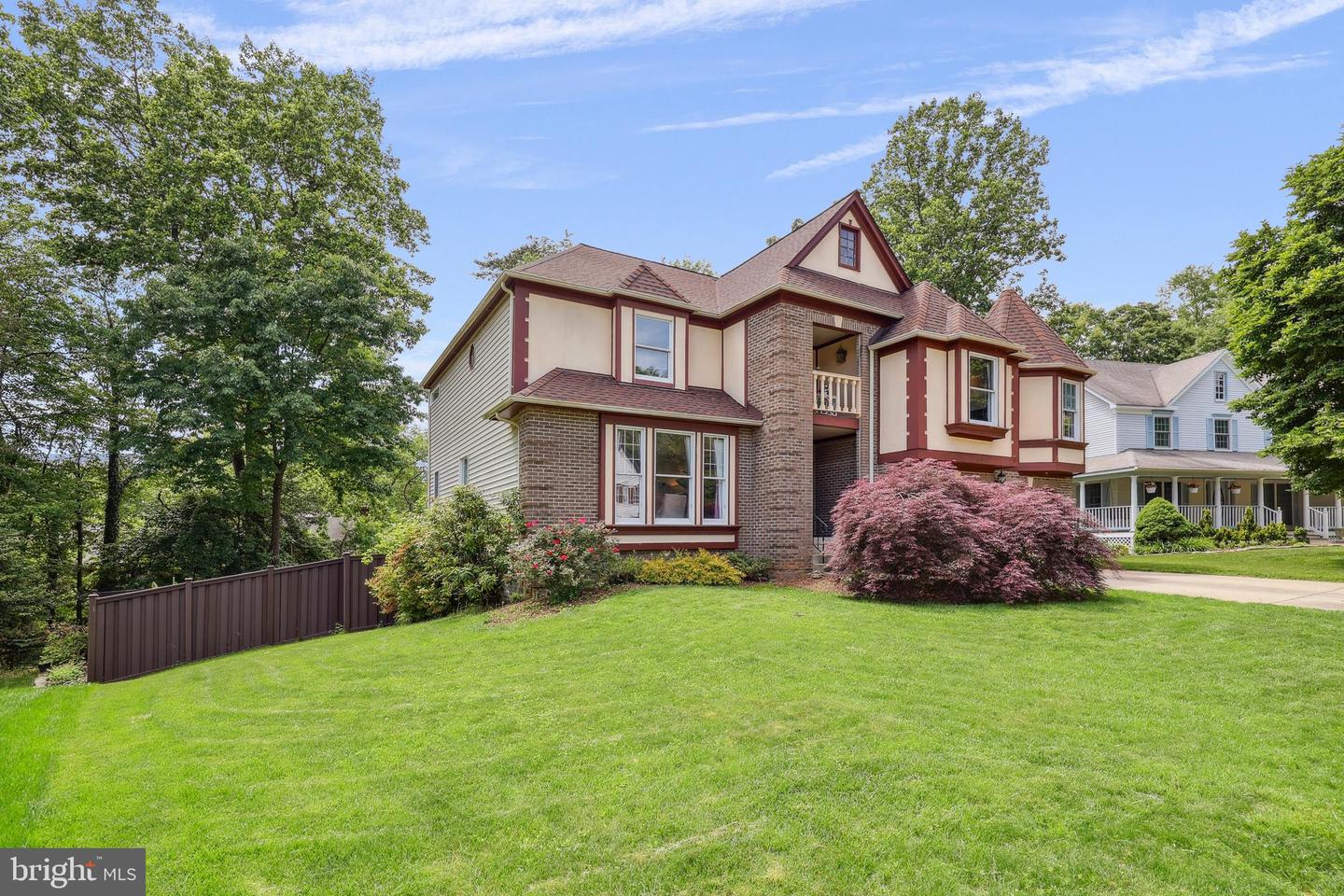 10217 GROVEWOOD WAY, FAIRFAX, Virginia 22032, 4 Bedrooms Bedrooms, ,2 BathroomsBathrooms,Residential,For sale,10217 GROVEWOOD WAY,VAFX2241674 MLS # VAFX2241674