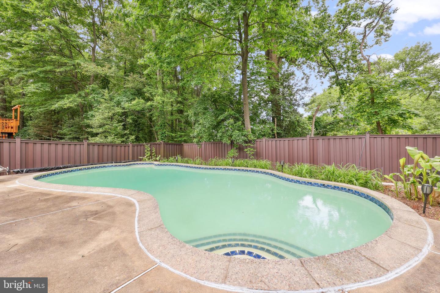 10217 GROVEWOOD WAY, FAIRFAX, Virginia 22032, 4 Bedrooms Bedrooms, ,2 BathroomsBathrooms,Residential,For sale,10217 GROVEWOOD WAY,VAFX2241674 MLS # VAFX2241674