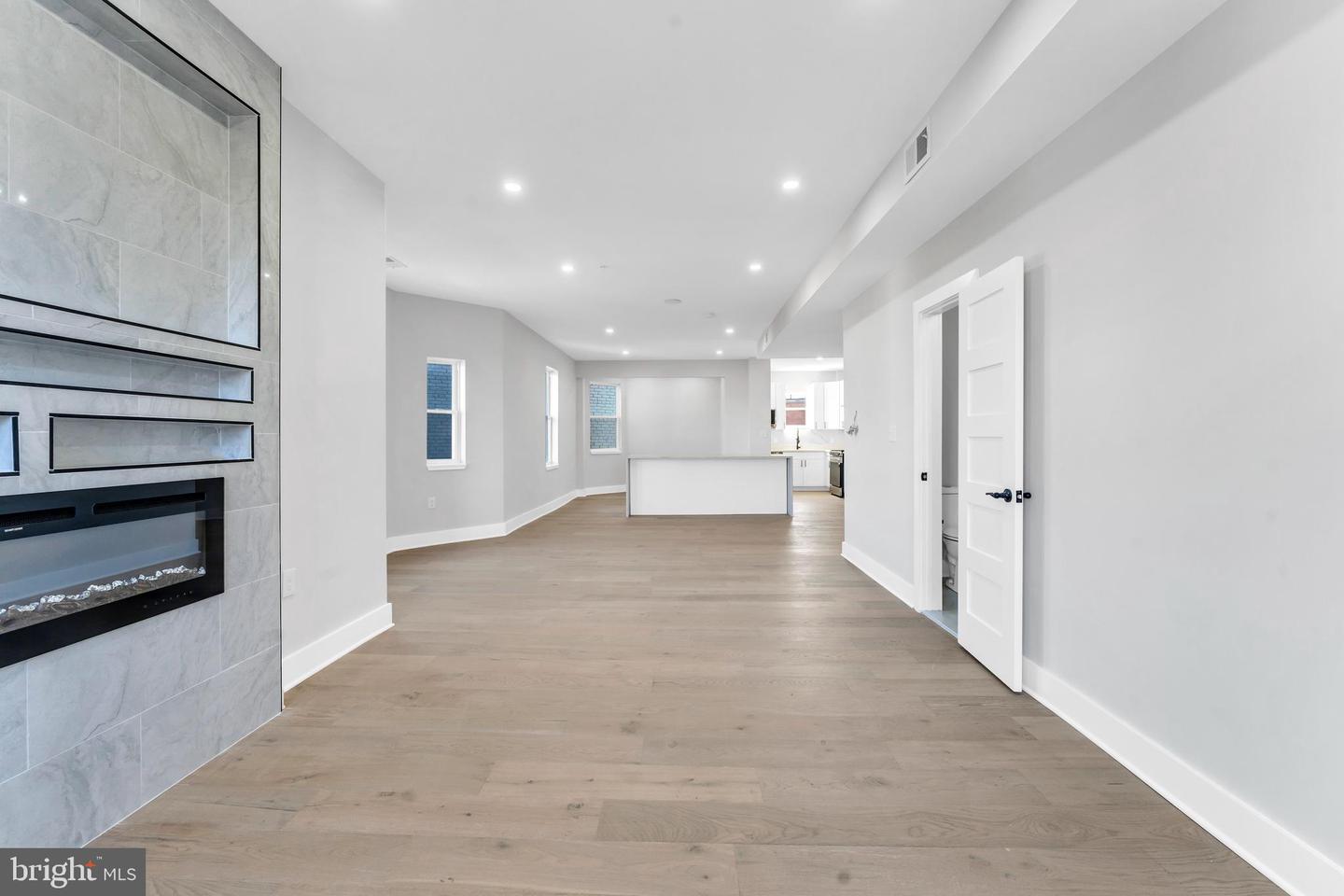 3521 NEW HAMPSHIRE AVE NW #A, WASHINGTON, District Of Columbia 20010, 3 Bedrooms Bedrooms, ,2 BathroomsBathrooms,Residential,For sale,3521 NEW HAMPSHIRE AVE NW #A,DCDC2201262 MLS # DCDC2201262