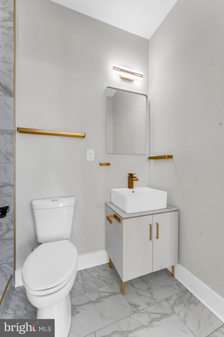 3521 NEW HAMPSHIRE AVE NW #A, WASHINGTON, District Of Columbia 20010, 3 Bedrooms Bedrooms, ,2 BathroomsBathrooms,Residential,For sale,3521 NEW HAMPSHIRE AVE NW #A,DCDC2201262 MLS # DCDC2201262