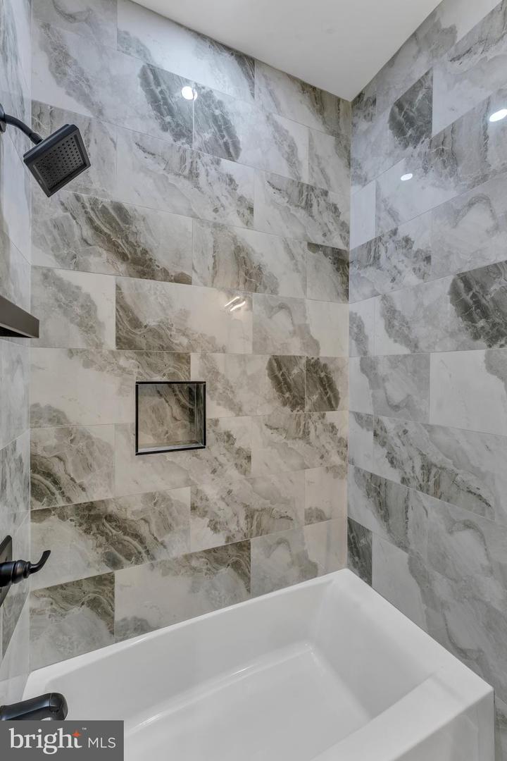 3521 NEW HAMPSHIRE AVE NW #A, WASHINGTON, District Of Columbia 20010, 3 Bedrooms Bedrooms, ,2 BathroomsBathrooms,Residential,For sale,3521 NEW HAMPSHIRE AVE NW #A,DCDC2201262 MLS # DCDC2201262