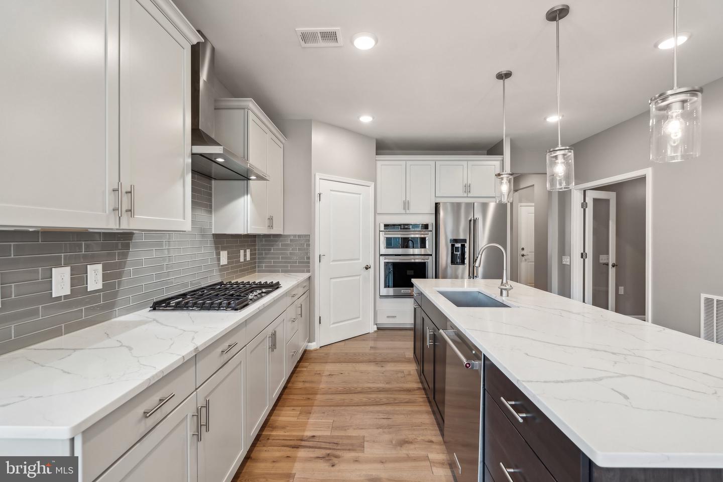 16093 CALLA LILY LN, HAYMARKET, Virginia 20169, 3 Bedrooms Bedrooms, ,3 BathroomsBathrooms,Residential,For sale,16093 CALLA LILY LN,VAPW2095032 MLS # VAPW2095032
