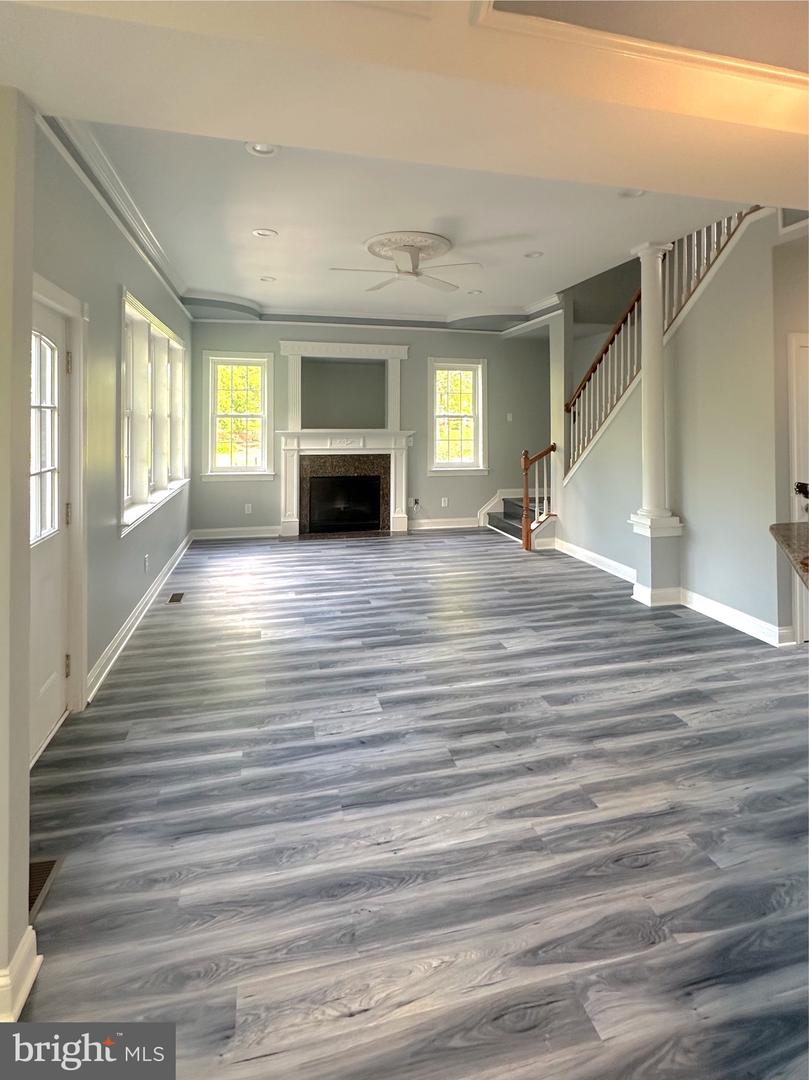 8512 SPRUCE ST, MANASSAS, Virginia 20111, 8 Bedrooms Bedrooms, ,5 BathroomsBathrooms,Residential,For sale,8512 SPRUCE ST,VAPW2095036 MLS # VAPW2095036
