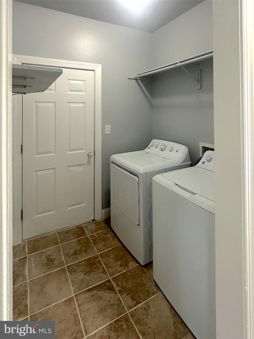 8512 SPRUCE ST, MANASSAS, Virginia 20111, 8 Bedrooms Bedrooms, ,5 BathroomsBathrooms,Residential,For sale,8512 SPRUCE ST,VAPW2095036 MLS # VAPW2095036