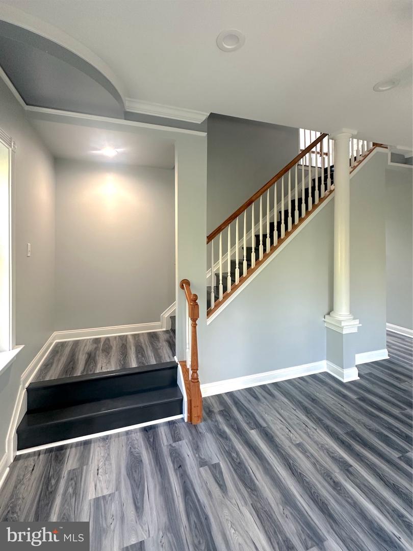 8512 SPRUCE ST, MANASSAS, Virginia 20111, 8 Bedrooms Bedrooms, ,5 BathroomsBathrooms,Residential,For sale,8512 SPRUCE ST,VAPW2095036 MLS # VAPW2095036