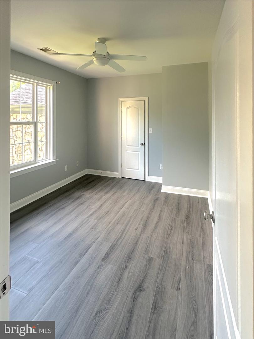 8512 SPRUCE ST, MANASSAS, Virginia 20111, 8 Bedrooms Bedrooms, ,5 BathroomsBathrooms,Residential,For sale,8512 SPRUCE ST,VAPW2095036 MLS # VAPW2095036