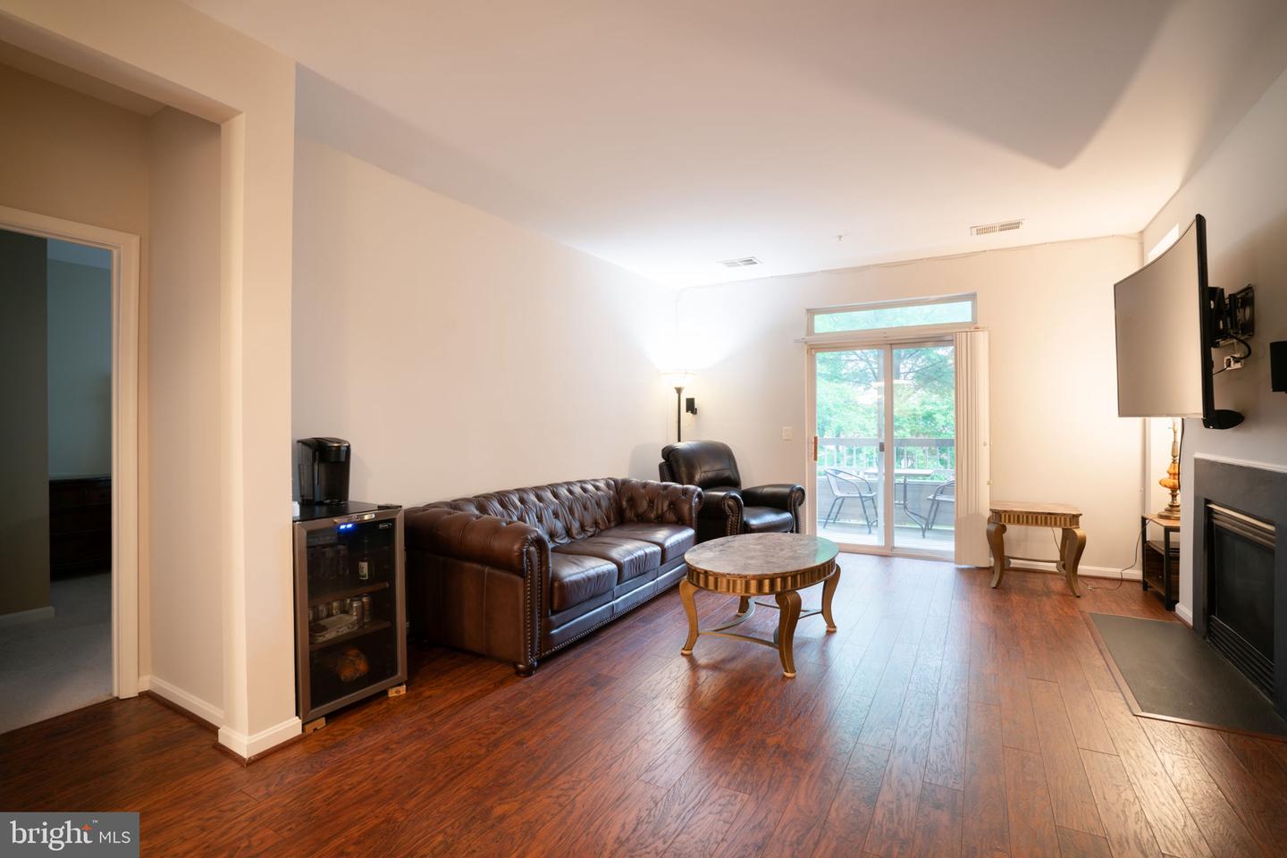 4320-C CANNON RIDGE CT #50, FAIRFAX, Virginia 22030, 2 Bedrooms Bedrooms, ,2 BathroomsBathrooms,Residential,For sale,4320-C CANNON RIDGE CT #50,VAFX2241866 MLS # VAFX2241866