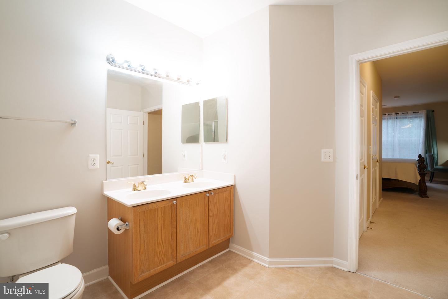 4320-C CANNON RIDGE CT #50, FAIRFAX, Virginia 22030, 2 Bedrooms Bedrooms, ,2 BathroomsBathrooms,Residential,For sale,4320-C CANNON RIDGE CT #50,VAFX2241866 MLS # VAFX2241866