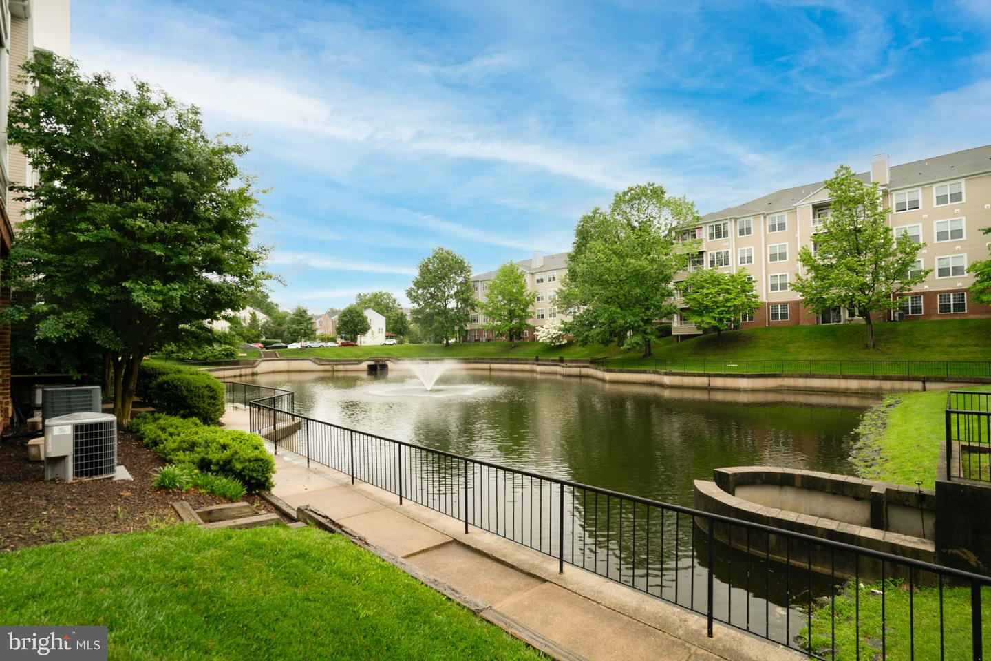 4320-C CANNON RIDGE CT #50, FAIRFAX, Virginia 22030, 2 Bedrooms Bedrooms, ,2 BathroomsBathrooms,Residential,For sale,4320-C CANNON RIDGE CT #50,VAFX2241866 MLS # VAFX2241866