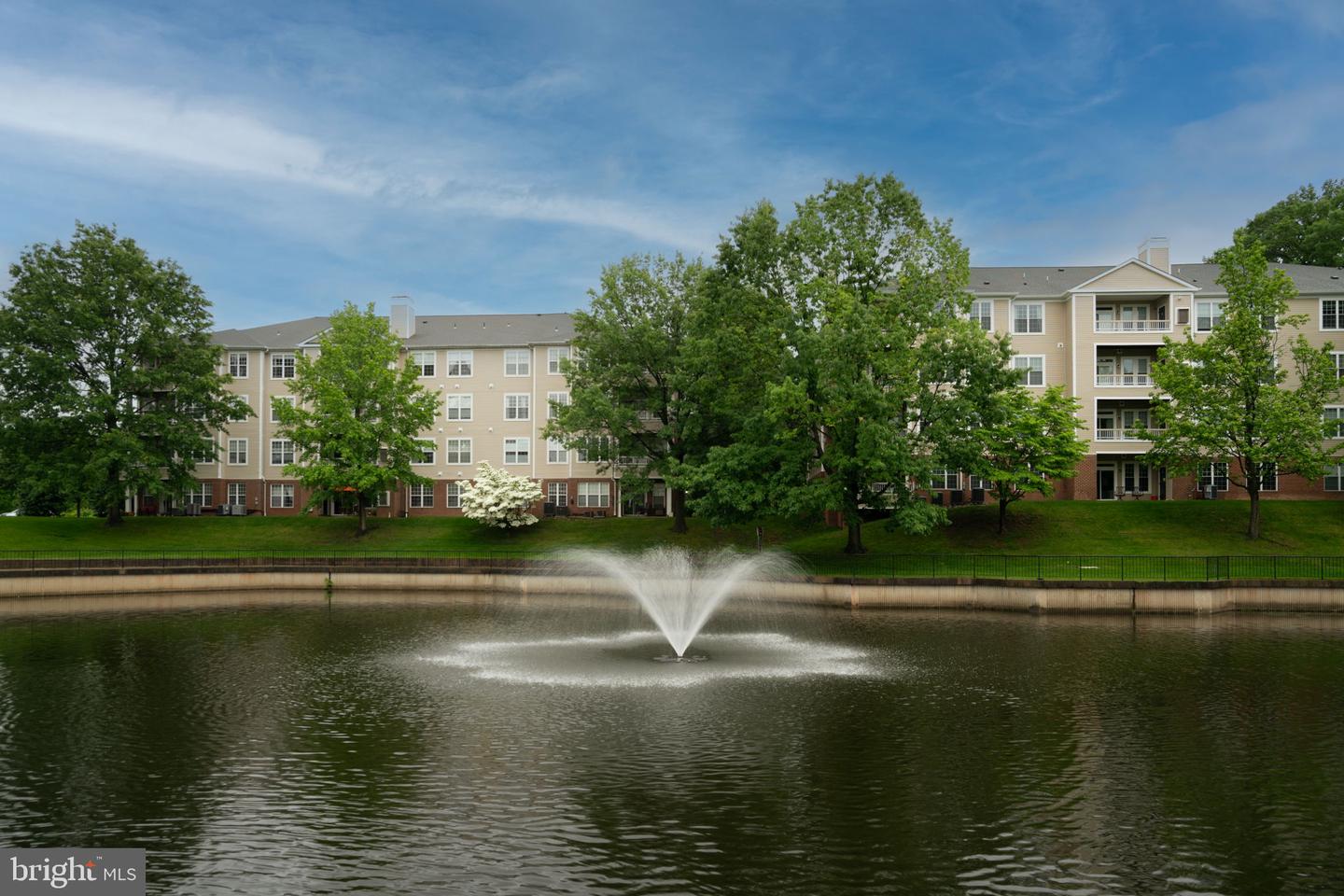 4320-C CANNON RIDGE CT #50, FAIRFAX, Virginia 22030, 2 Bedrooms Bedrooms, ,2 BathroomsBathrooms,Residential,For sale,4320-C CANNON RIDGE CT #50,VAFX2241866 MLS # VAFX2241866