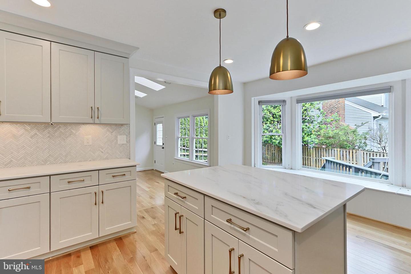 15473 MEHERRIN DR, CENTREVILLE, Virginia 20120, 5 Bedrooms Bedrooms, ,3 BathroomsBathrooms,Residential,For sale,15473 MEHERRIN DR,VAFX2241868 MLS # VAFX2241868