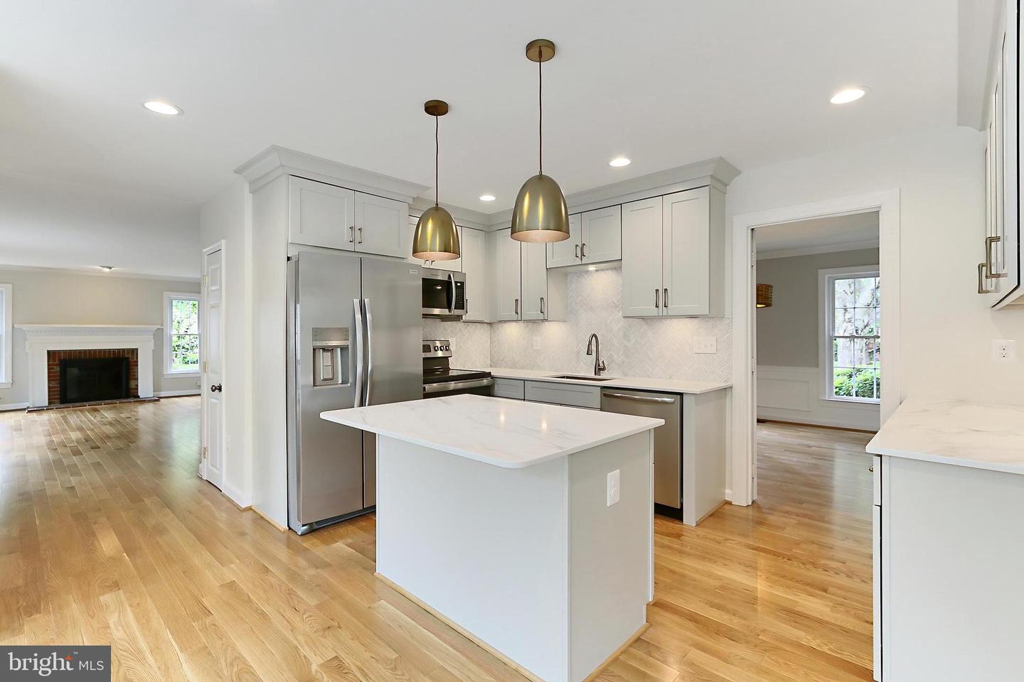15473 MEHERRIN DR, CENTREVILLE, Virginia 20120, 5 Bedrooms Bedrooms, ,3 BathroomsBathrooms,Residential,For sale,15473 MEHERRIN DR,VAFX2241868 MLS # VAFX2241868