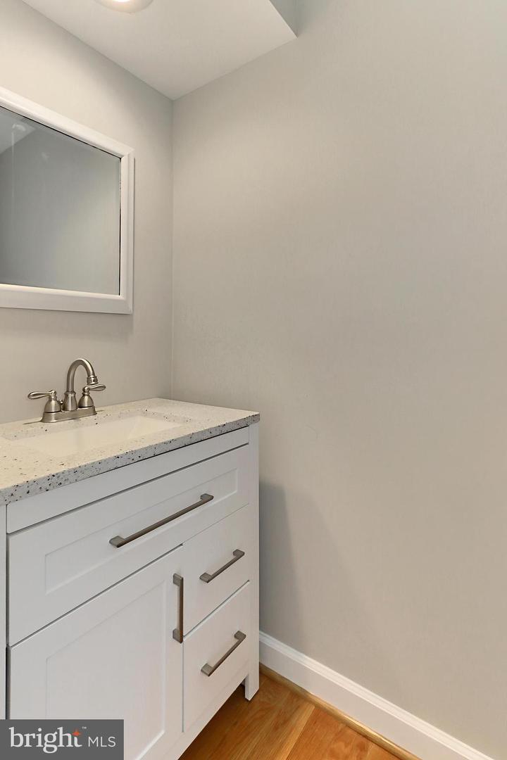 15473 MEHERRIN DR, CENTREVILLE, Virginia 20120, 5 Bedrooms Bedrooms, ,3 BathroomsBathrooms,Residential,For sale,15473 MEHERRIN DR,VAFX2241868 MLS # VAFX2241868