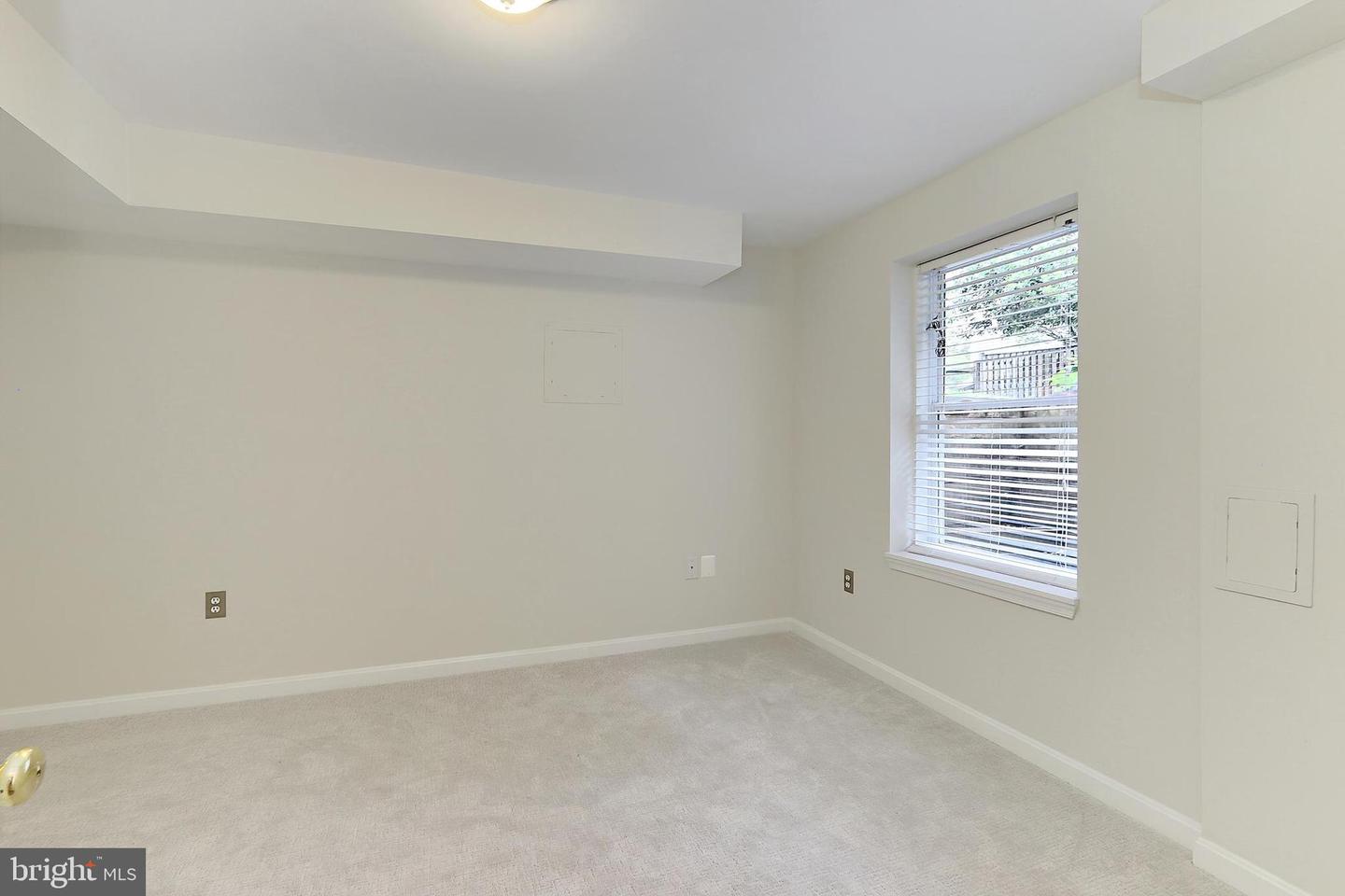 15473 MEHERRIN DR, CENTREVILLE, Virginia 20120, 5 Bedrooms Bedrooms, ,3 BathroomsBathrooms,Residential,For sale,15473 MEHERRIN DR,VAFX2241868 MLS # VAFX2241868