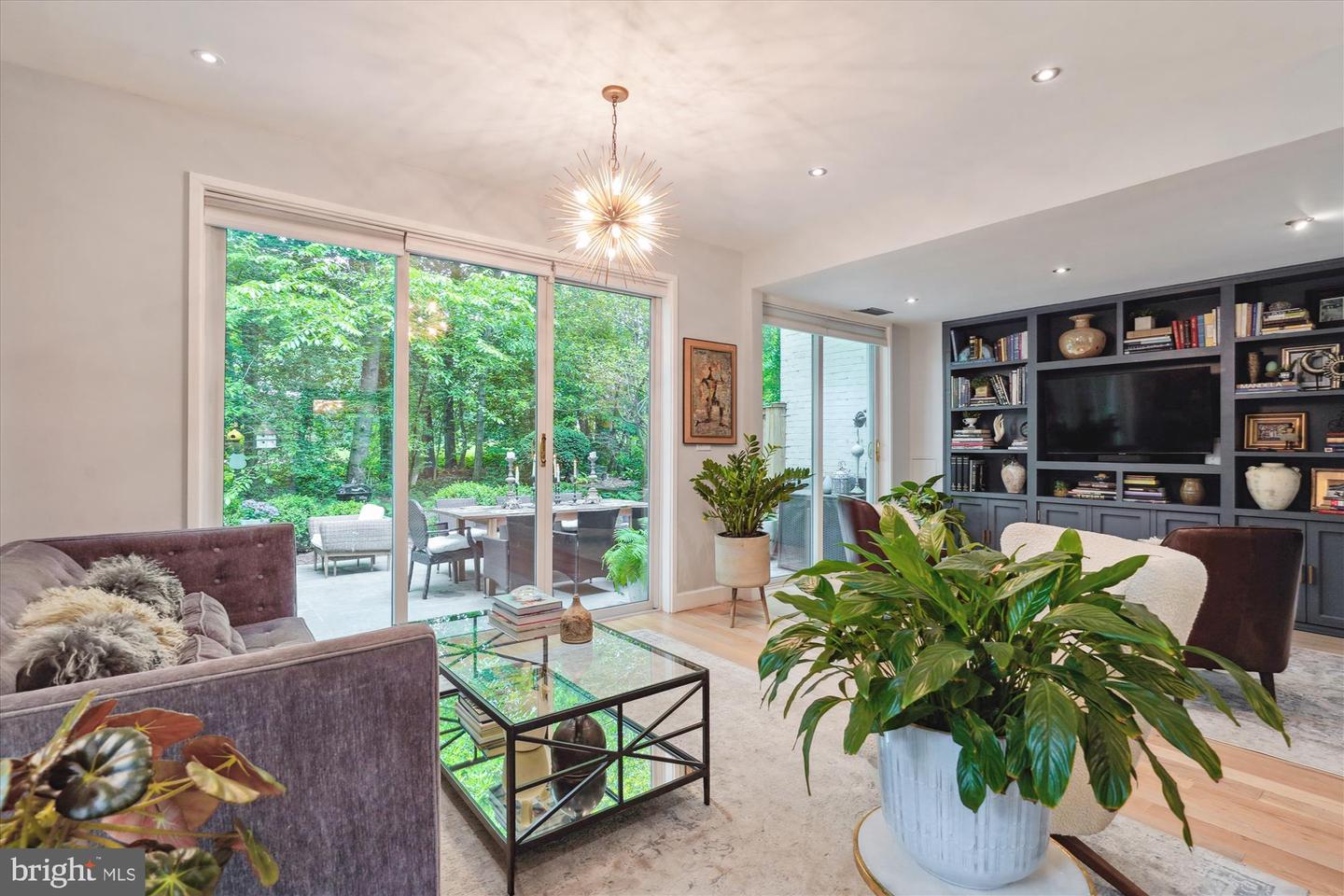 11464 ORCHARD LN, RESTON, Virginia 20190, 4 Bedrooms Bedrooms, ,3 BathroomsBathrooms,Residential,For sale,11464 ORCHARD LN,VAFX2241890 MLS # VAFX2241890