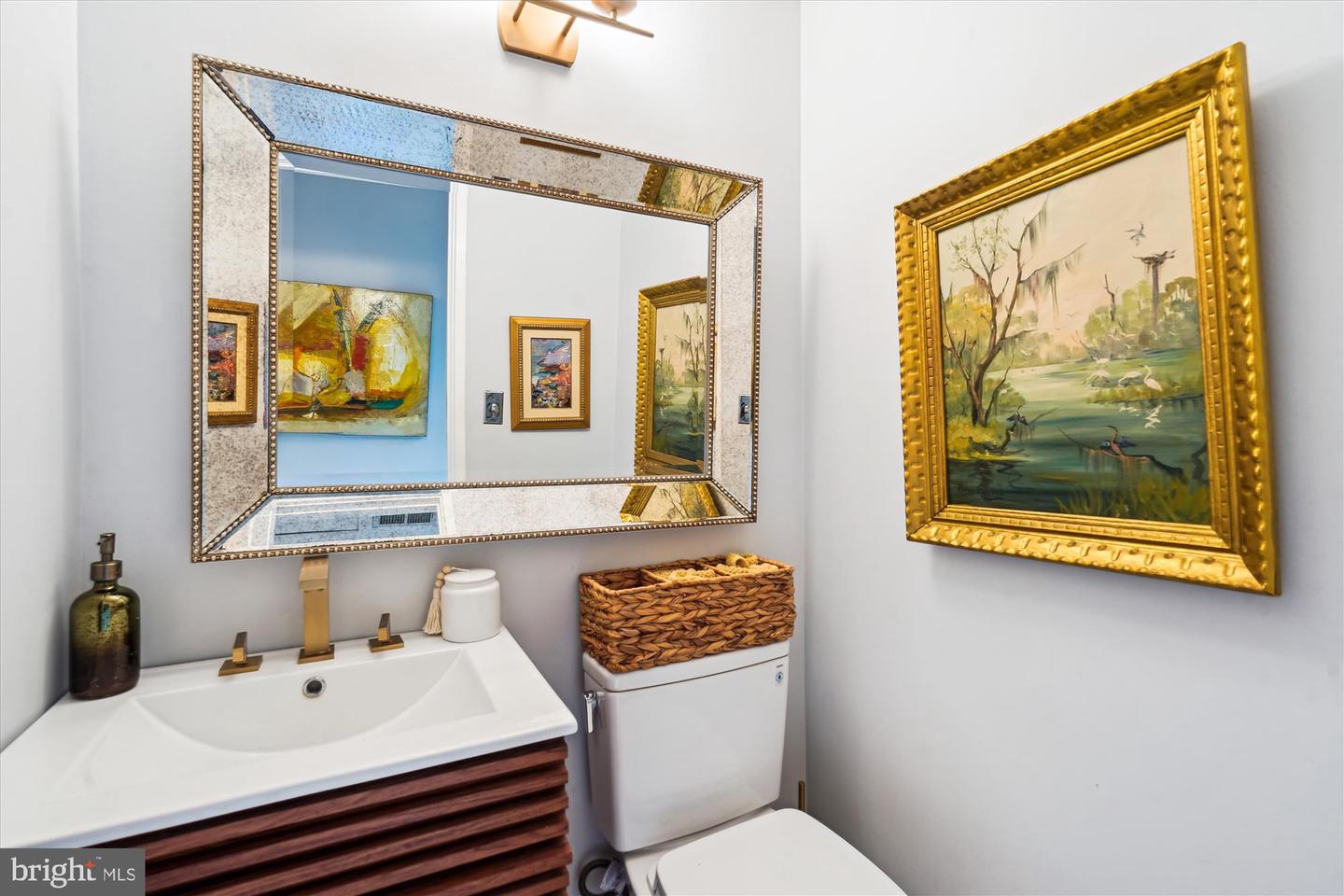 11464 ORCHARD LN, RESTON, Virginia 20190, 4 Bedrooms Bedrooms, ,3 BathroomsBathrooms,Residential,For sale,11464 ORCHARD LN,VAFX2241890 MLS # VAFX2241890