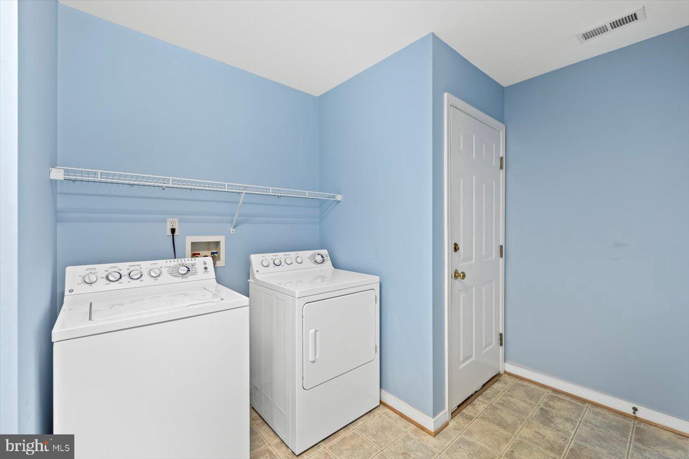 3821 MILL PLACE DR, GLEN ALLEN, Virginia 23060, 3 Bedrooms Bedrooms, ,2 BathroomsBathrooms,Residential,For sale,3821 MILL PLACE DR,VAHN2000920 MLS # VAHN2000920