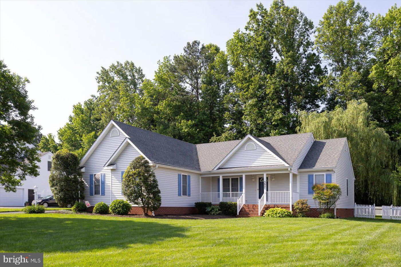 3821 MILL PLACE DR, GLEN ALLEN, Virginia 23060, 3 Bedrooms Bedrooms, ,2 BathroomsBathrooms,Residential,For sale,3821 MILL PLACE DR,VAHN2000920 MLS # VAHN2000920
