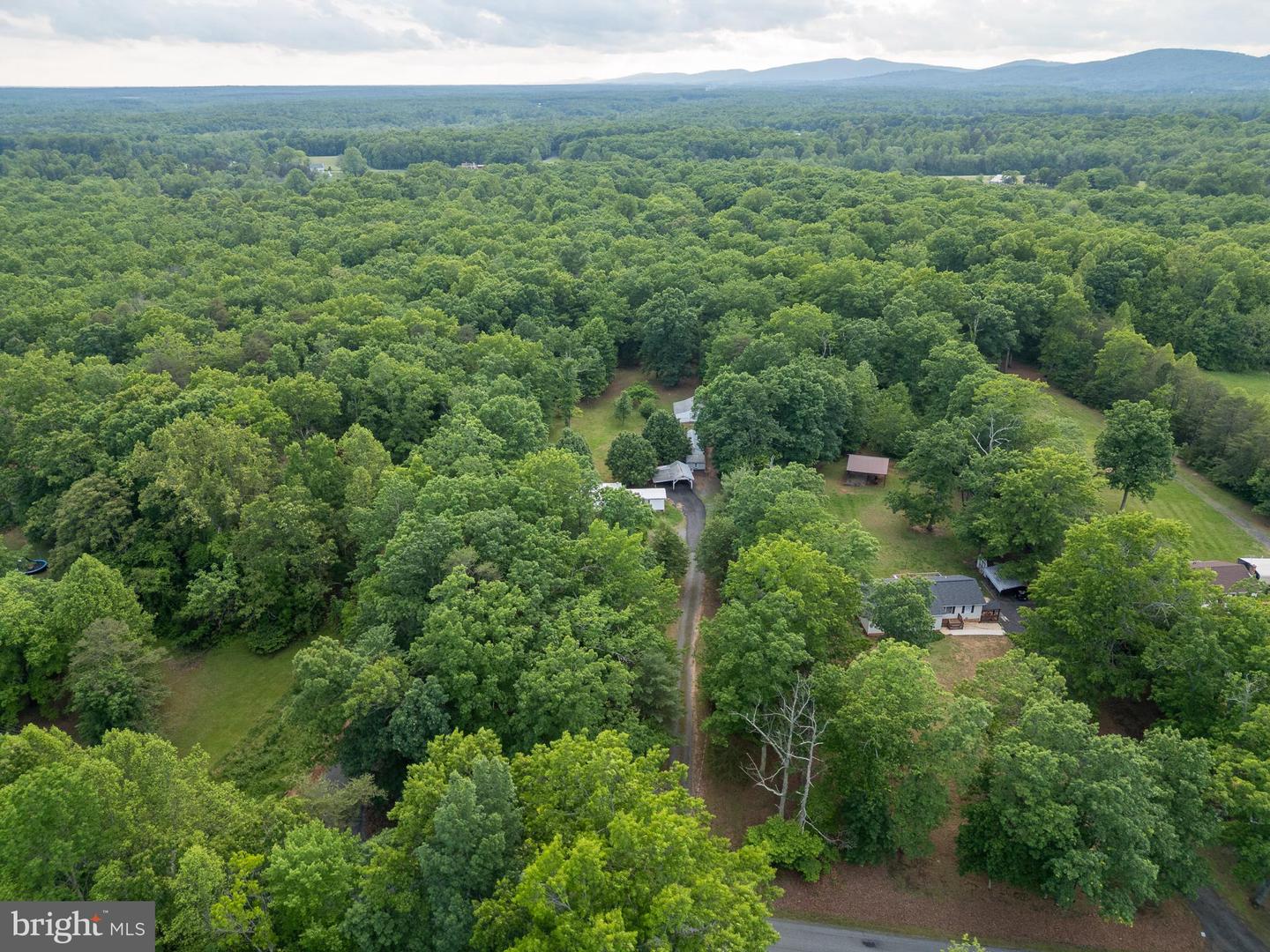 16760 MOUNTAIN TRACK RD, ORANGE, Virginia 22960, 3 Bedrooms Bedrooms, ,2 BathroomsBathrooms,Residential,For sale,16760 MOUNTAIN TRACK RD,VAOR2009728 MLS # VAOR2009728