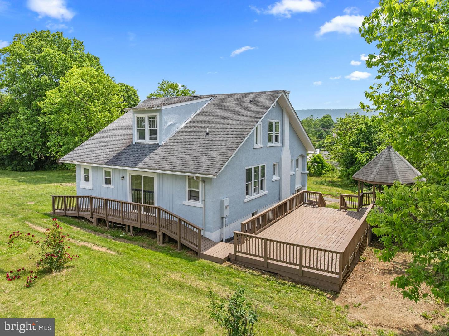 114 MAURERTOWN MILL RD, MAURERTOWN, Virginia 22644, 3 Bedrooms Bedrooms, ,1 BathroomBathrooms,Residential,For sale,114 MAURERTOWN MILL RD,VASH2011496 MLS # VASH2011496