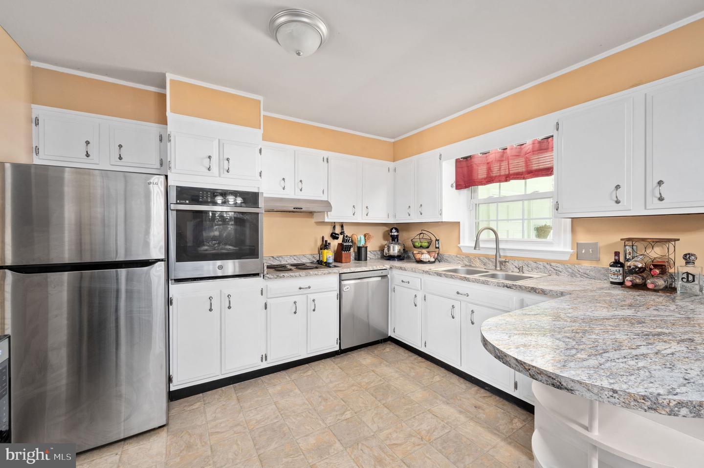 130 FALMOUTH DR, FREDERICKSBURG, Virginia 22405, 3 Bedrooms Bedrooms, ,1 BathroomBathrooms,Residential,For sale,130 FALMOUTH DR,VAST2039014 MLS # VAST2039014