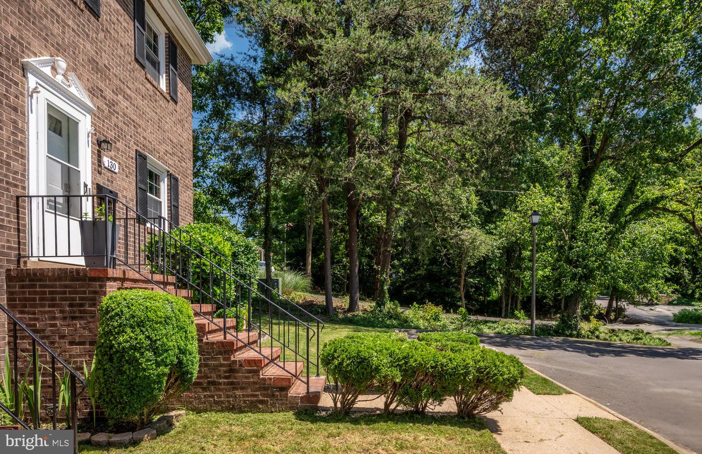 130 FALMOUTH DR, FREDERICKSBURG, Virginia 22405, 3 Bedrooms Bedrooms, ,1 BathroomBathrooms,Residential,For sale,130 FALMOUTH DR,VAST2039014 MLS # VAST2039014