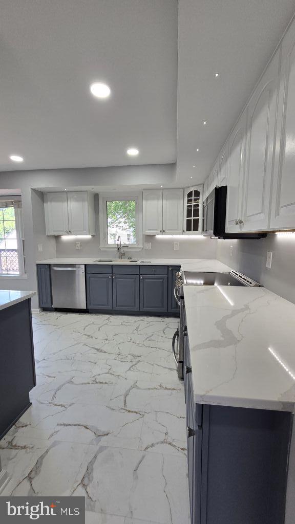 4710 CARTERWOOD DR, FAIRFAX, Virginia 22032, 5 Bedrooms Bedrooms, ,3 BathroomsBathrooms,Residential,For sale,4710 CARTERWOOD DR,VAFX2242060 MLS # VAFX2242060