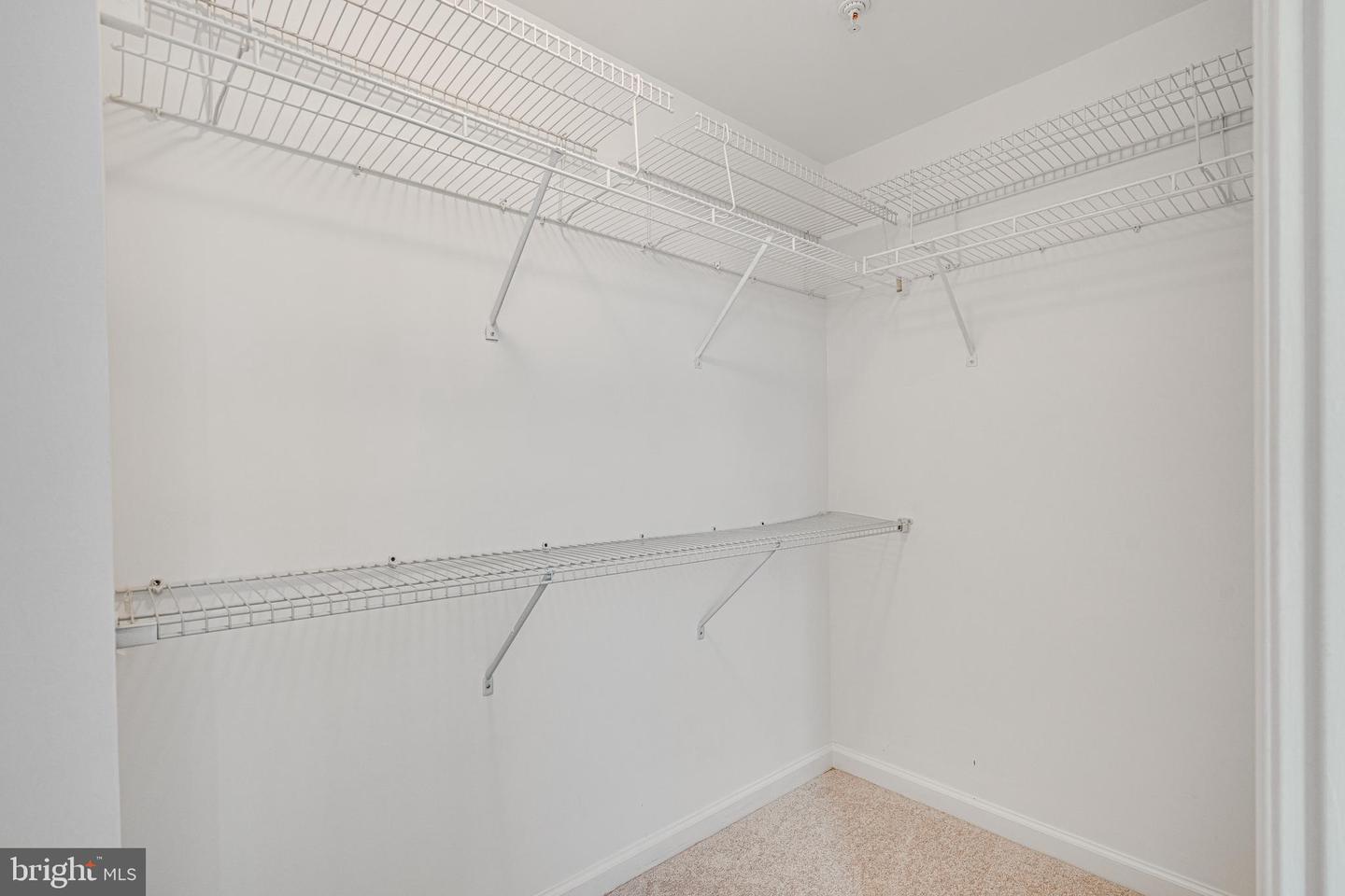2726 GALLOWS RD #609, VIENNA, Virginia 22180, 1 Bedroom Bedrooms, ,1 BathroomBathrooms,Residential,For sale,2726 GALLOWS RD #609,VAFX2242070 MLS # VAFX2242070