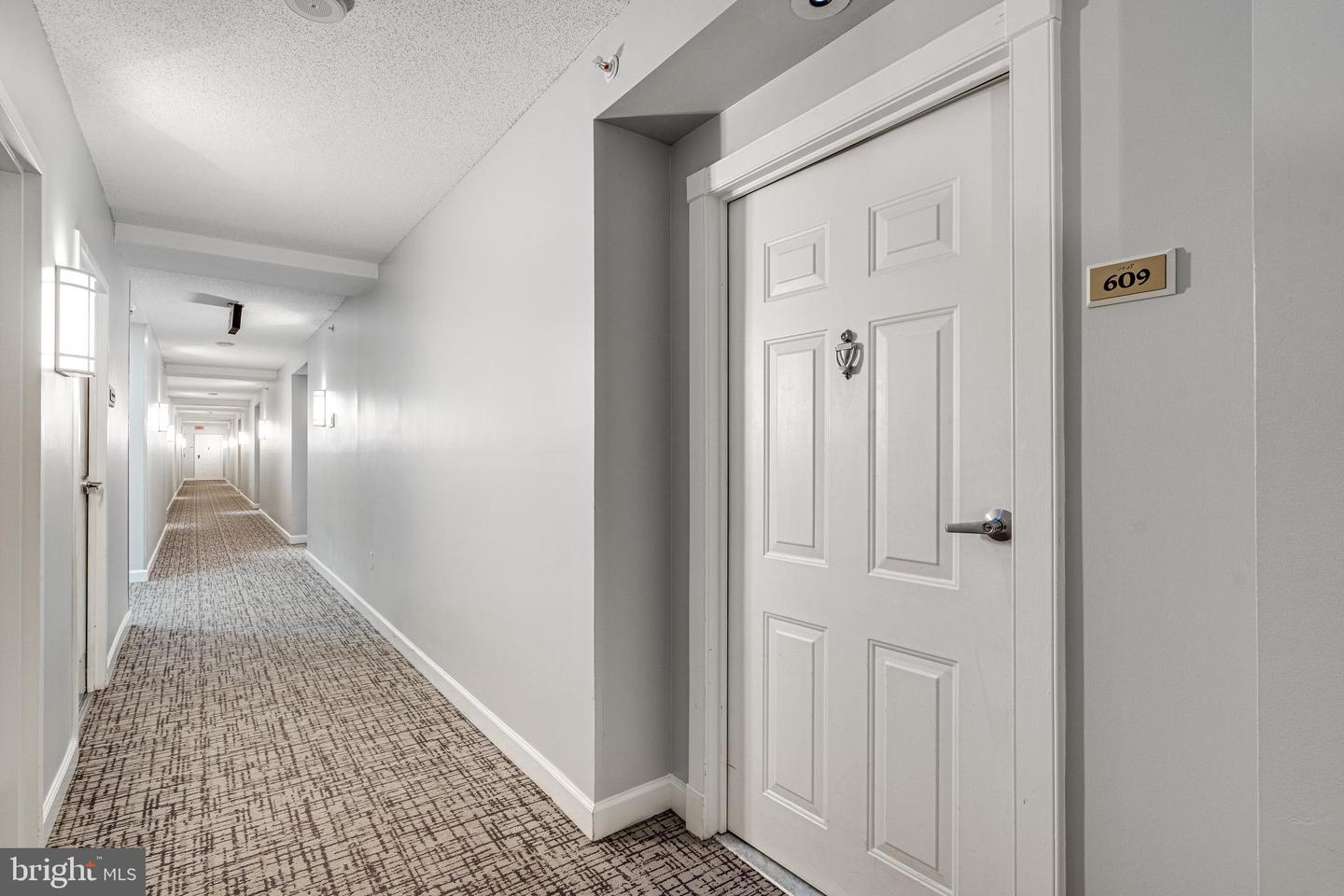 2726 GALLOWS RD #609, VIENNA, Virginia 22180, 1 Bedroom Bedrooms, ,1 BathroomBathrooms,Residential,For sale,2726 GALLOWS RD #609,VAFX2242070 MLS # VAFX2242070
