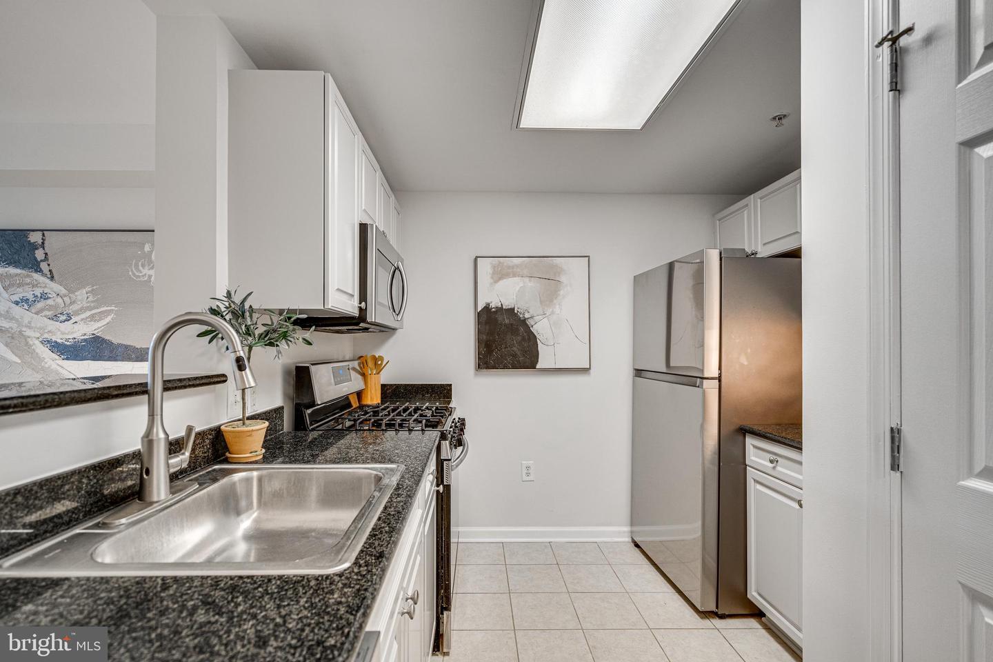 2726 GALLOWS RD #609, VIENNA, Virginia 22180, 1 Bedroom Bedrooms, ,1 BathroomBathrooms,Residential,For sale,2726 GALLOWS RD #609,VAFX2242070 MLS # VAFX2242070