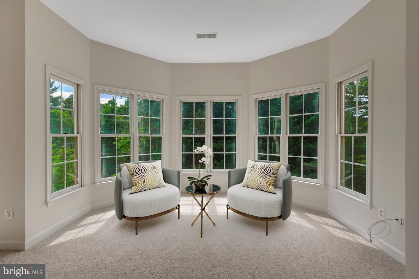 2160 BONAVENTURE DR, VIENNA, Virginia 22181, 4 Bedrooms Bedrooms, ,4 BathroomsBathrooms,Residential,For sale,2160 BONAVENTURE DR,VAFX2242092 MLS # VAFX2242092