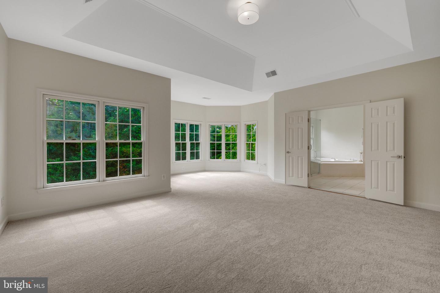 2160 BONAVENTURE DR, VIENNA, Virginia 22181, 4 Bedrooms Bedrooms, ,4 BathroomsBathrooms,Residential,For sale,2160 BONAVENTURE DR,VAFX2242092 MLS # VAFX2242092
