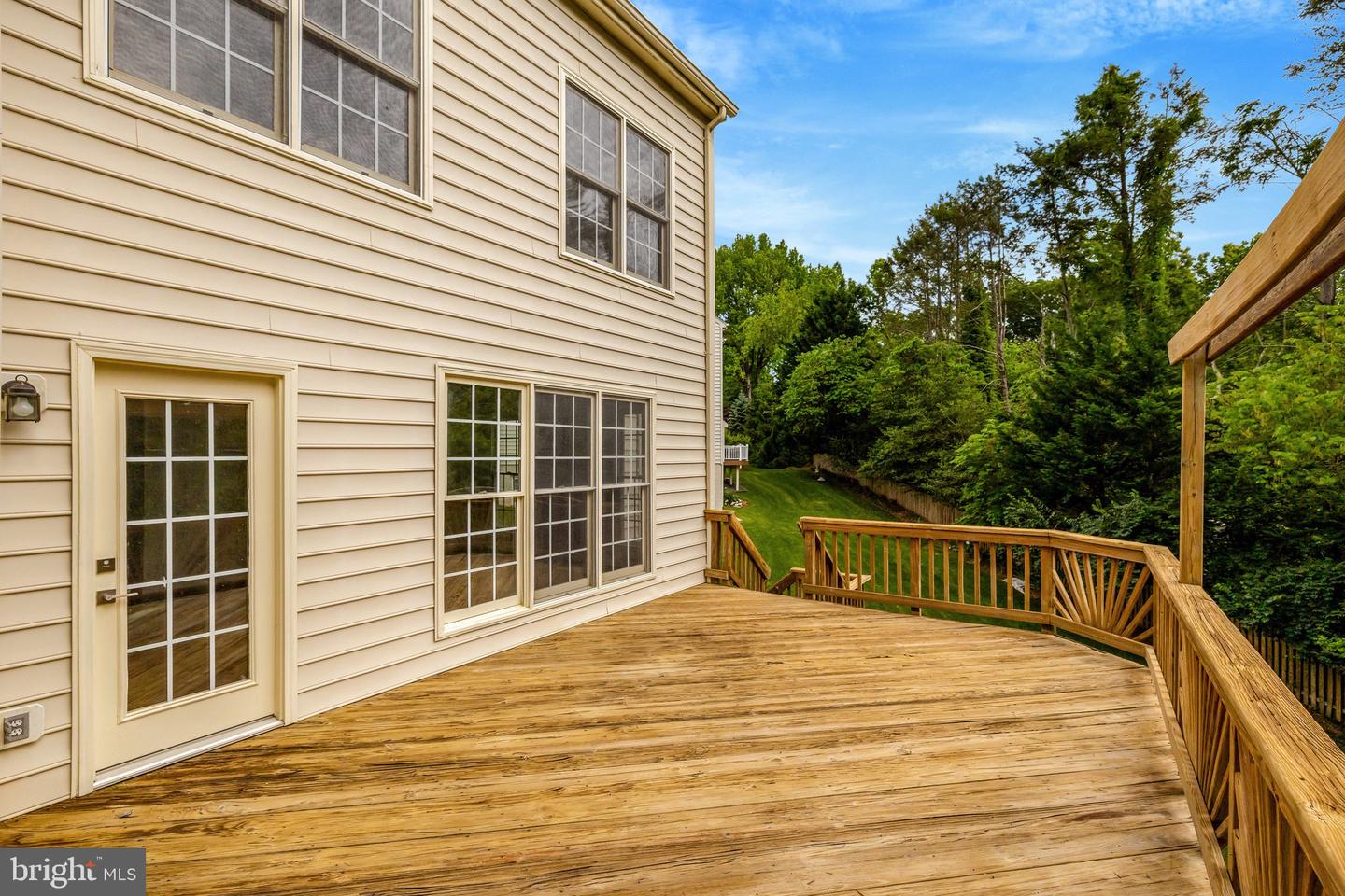 2160 BONAVENTURE DR, VIENNA, Virginia 22181, 4 Bedrooms Bedrooms, ,4 BathroomsBathrooms,Residential,For sale,2160 BONAVENTURE DR,VAFX2242092 MLS # VAFX2242092