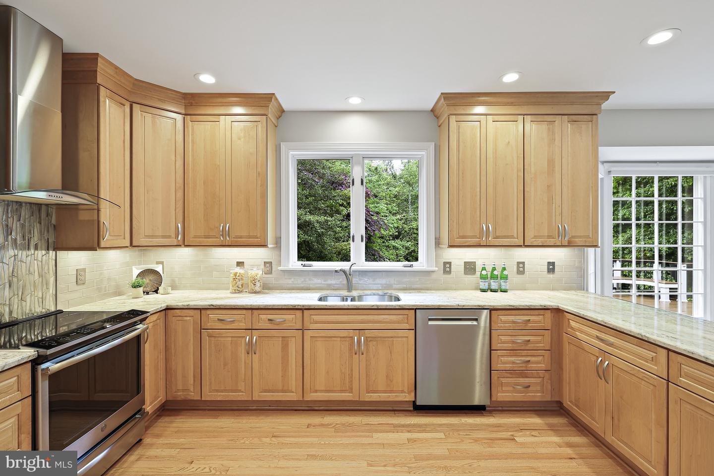 11275 CENTER HARBOR RD, RESTON, Virginia 20194, 4 Bedrooms Bedrooms, ,3 BathroomsBathrooms,Residential,For sale,11275 CENTER HARBOR RD,VAFX2242102 MLS # VAFX2242102