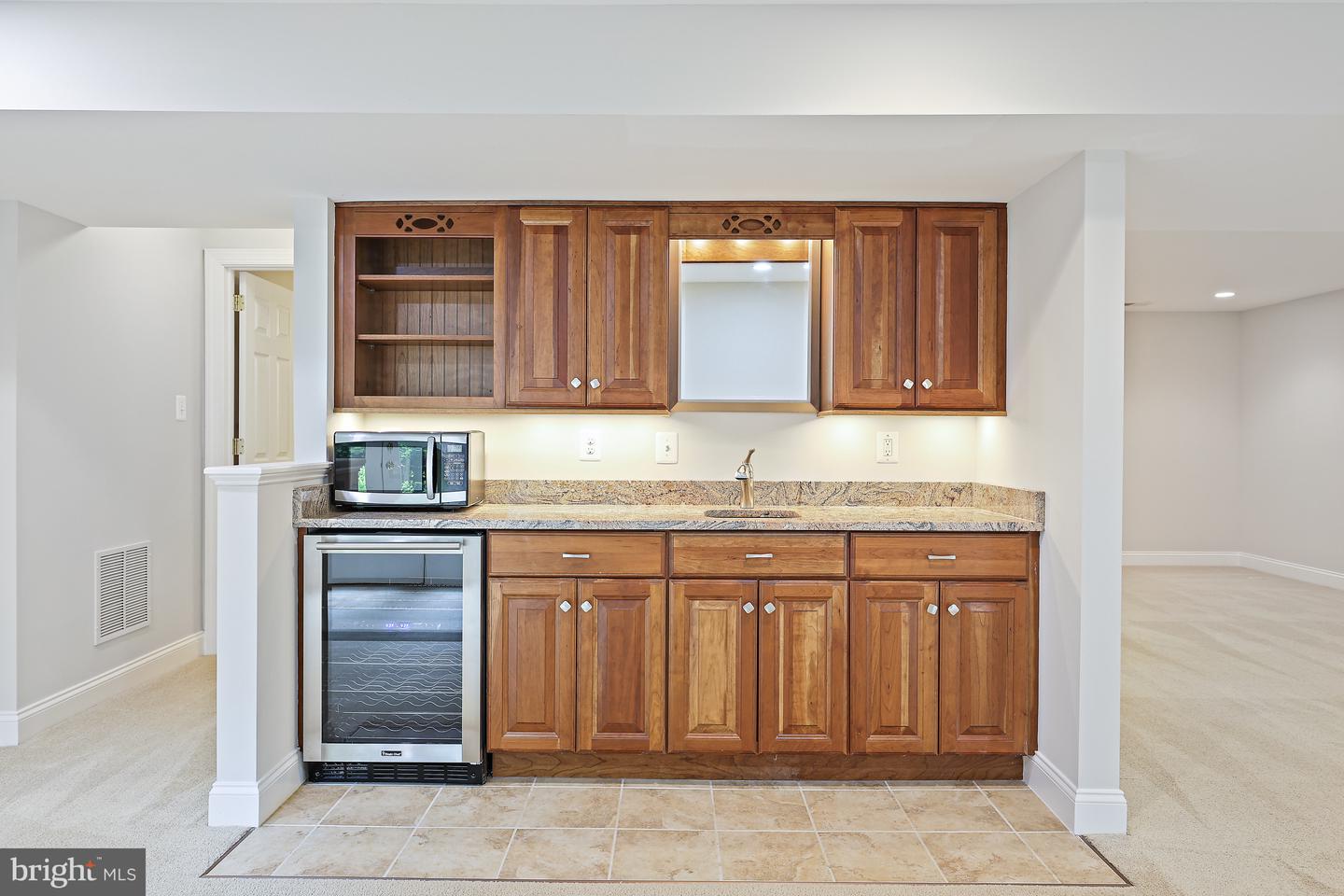 11275 CENTER HARBOR RD, RESTON, Virginia 20194, 4 Bedrooms Bedrooms, ,3 BathroomsBathrooms,Residential,For sale,11275 CENTER HARBOR RD,VAFX2242102 MLS # VAFX2242102
