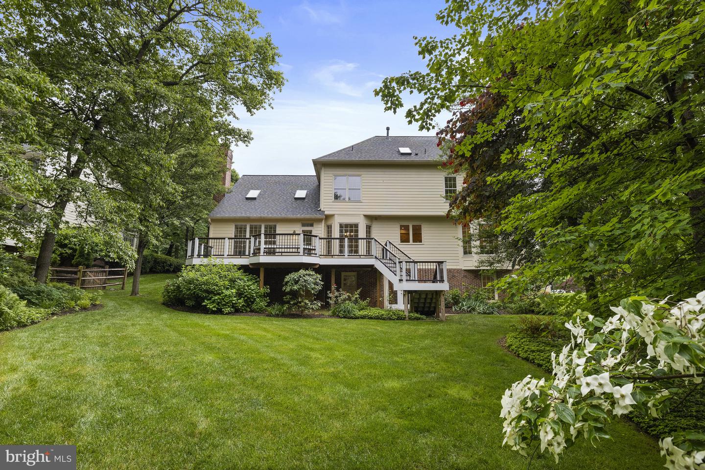 11275 CENTER HARBOR RD, RESTON, Virginia 20194, 4 Bedrooms Bedrooms, ,3 BathroomsBathrooms,Residential,For sale,11275 CENTER HARBOR RD,VAFX2242102 MLS # VAFX2242102