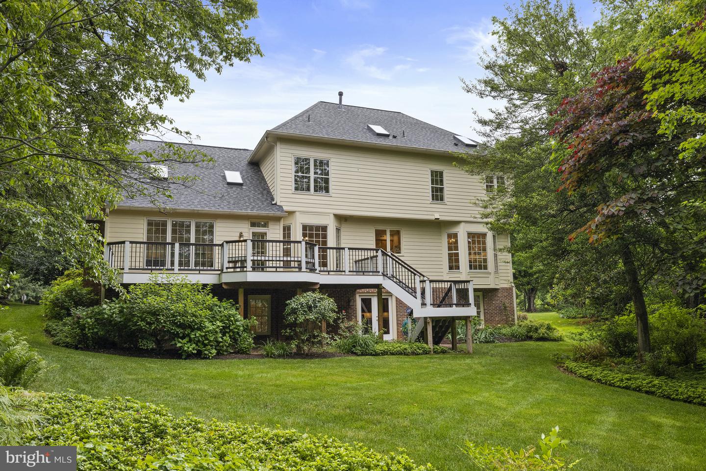 11275 CENTER HARBOR RD, RESTON, Virginia 20194, 4 Bedrooms Bedrooms, ,3 BathroomsBathrooms,Residential,For sale,11275 CENTER HARBOR RD,VAFX2242102 MLS # VAFX2242102