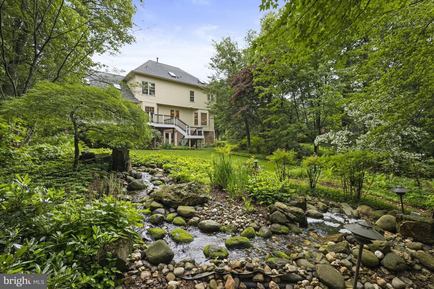 11275 CENTER HARBOR RD, RESTON, Virginia 20194, 4 Bedrooms Bedrooms, ,3 BathroomsBathrooms,Residential,For sale,11275 CENTER HARBOR RD,VAFX2242102 MLS # VAFX2242102
