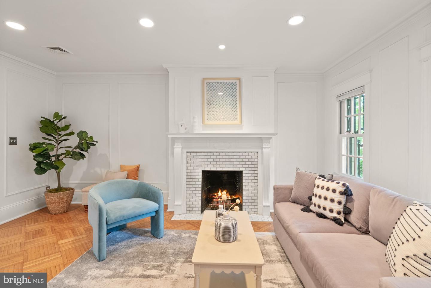 2314 20TH ST NW, WASHINGTON, District Of Columbia 20009, 4 Bedrooms Bedrooms, ,3 BathroomsBathrooms,Residential,For sale,2314 20TH ST NW,DCDC2201644 MLS # DCDC2201644